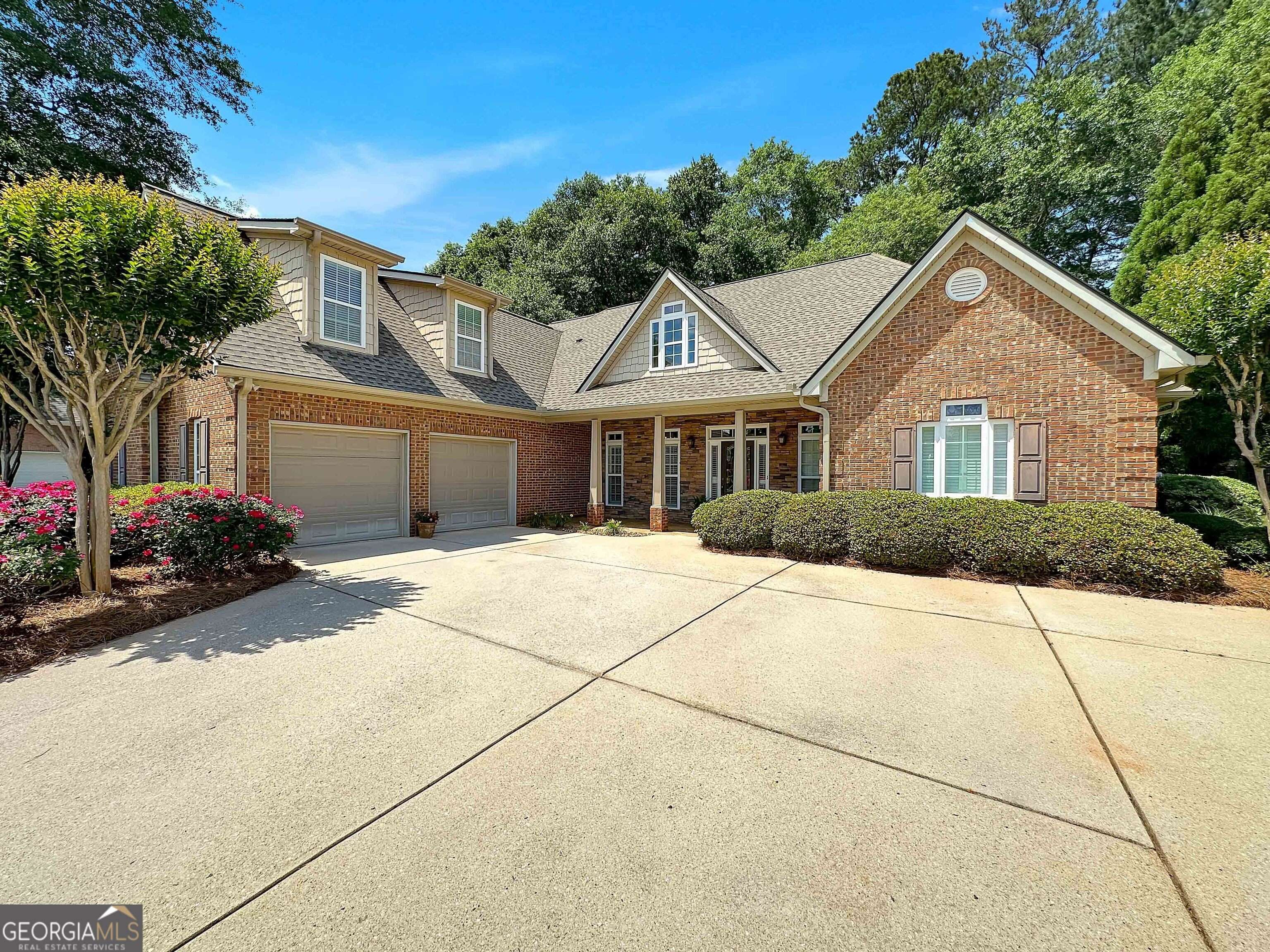 Mcdonough, GA 30253,211 English Oaks LN
