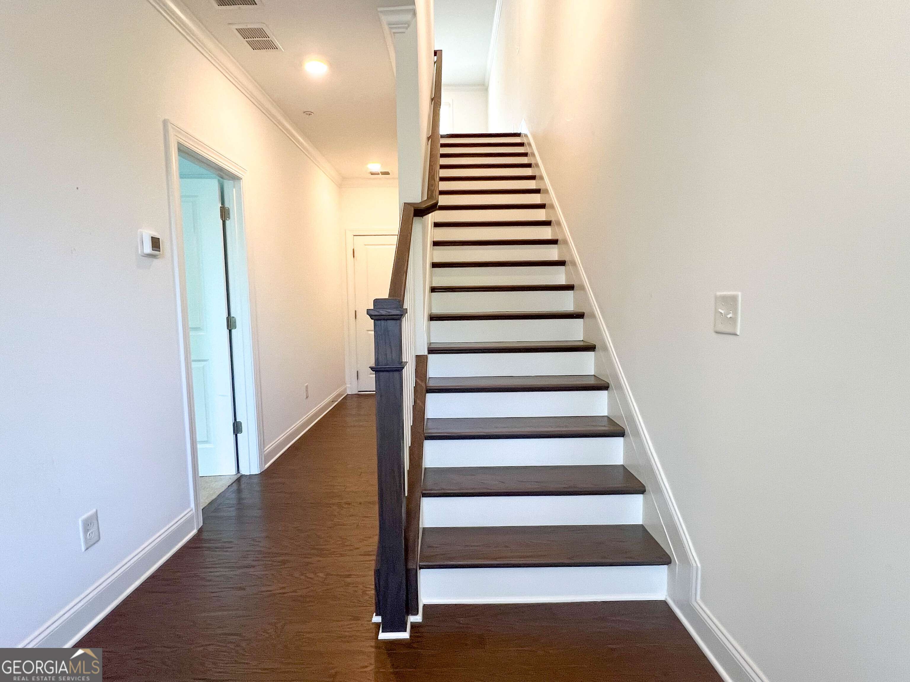 Atlanta, GA 30328,6605 Beacon DR