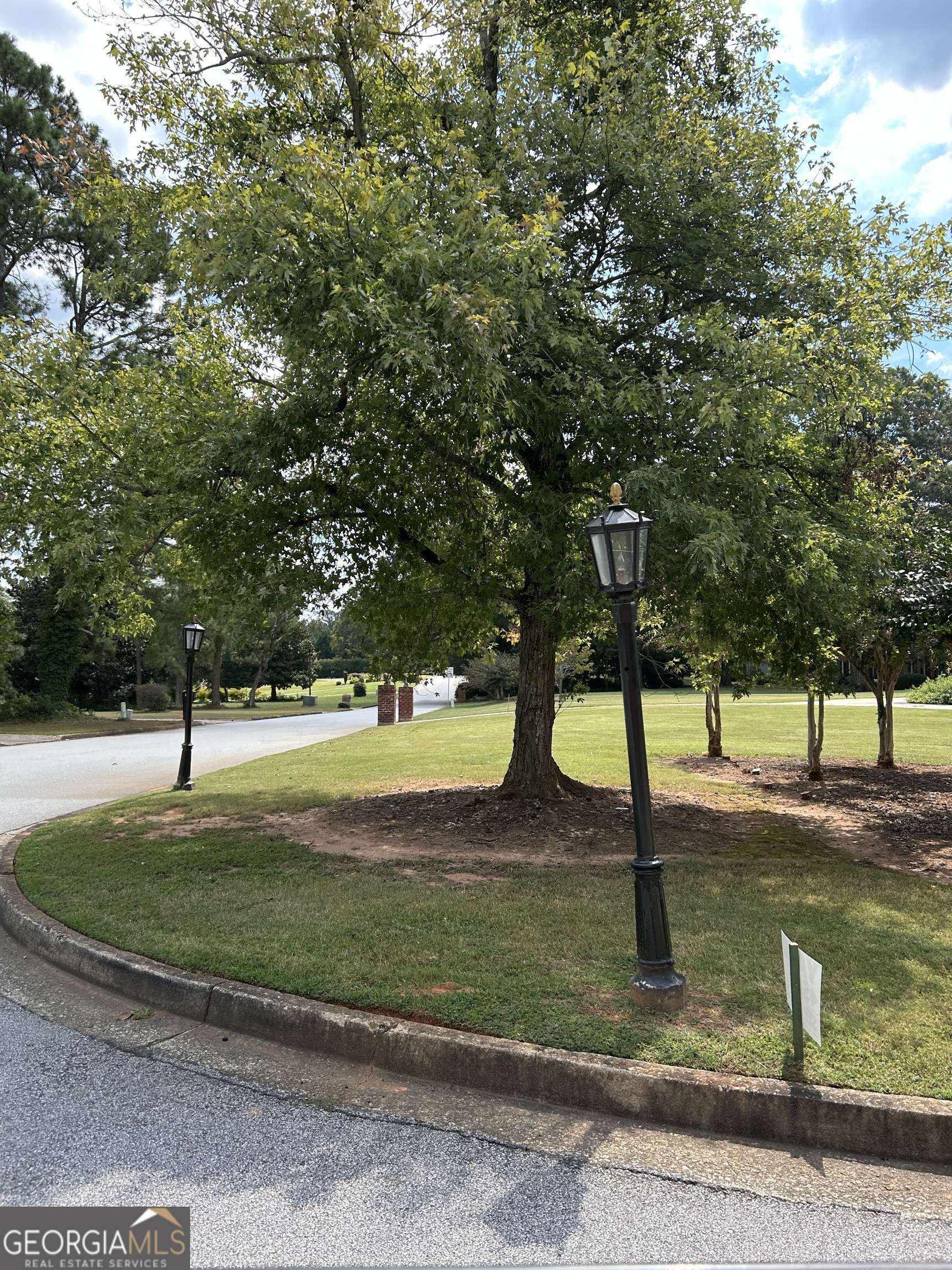 Fayetteville, GA 30214,450 Dix Lee On DR