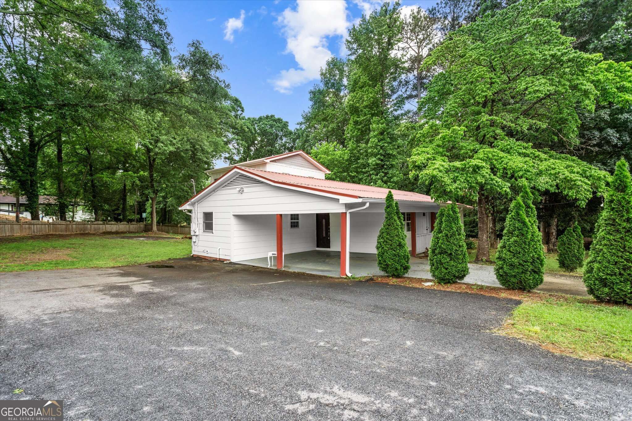 Athens, GA 30606,125 Sycamore DR