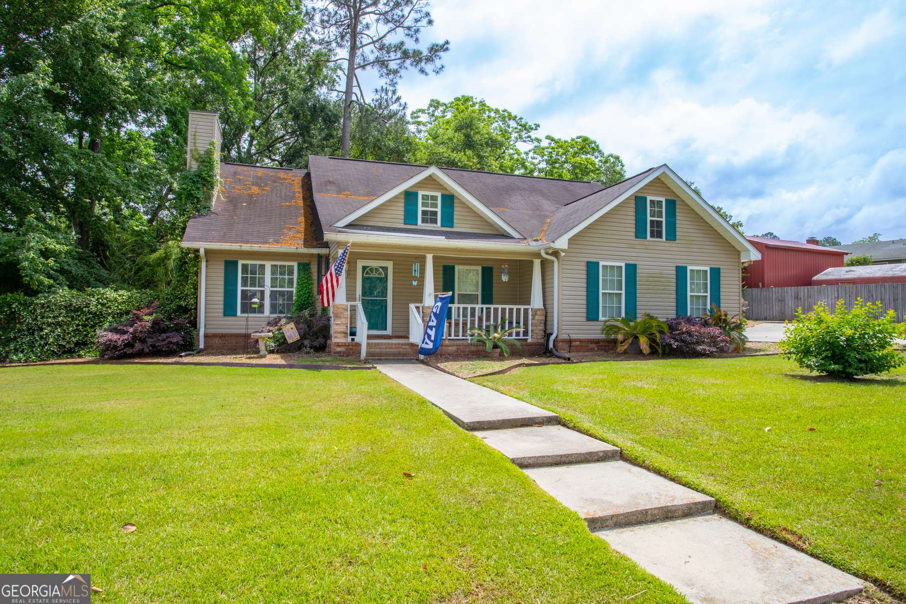 Statesboro, GA 30458,4 E Moore ST