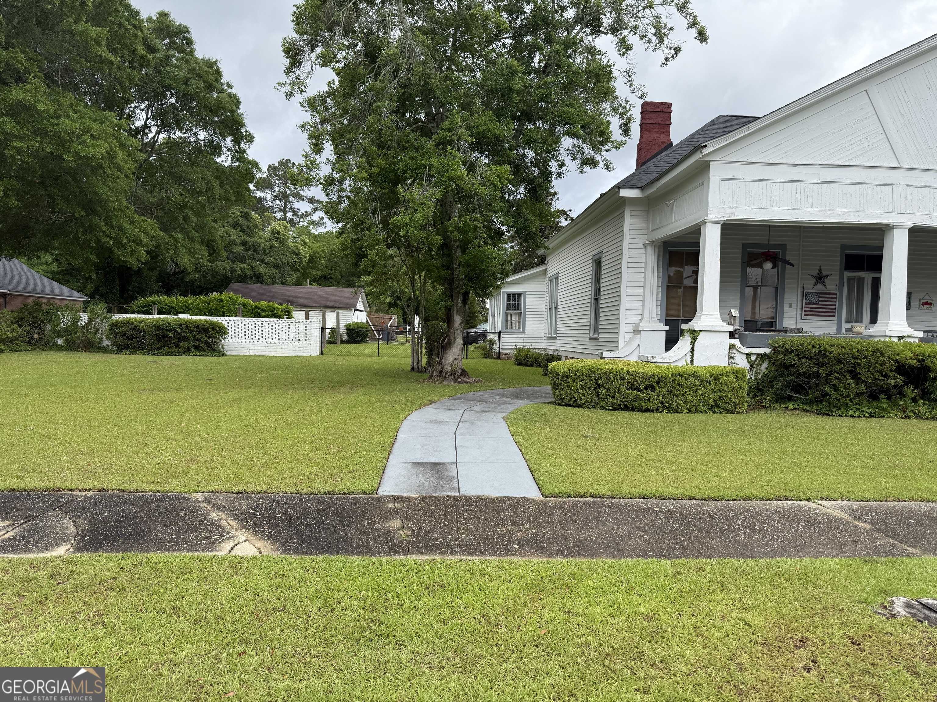 Eastman, GA 31023,606 5th AVE