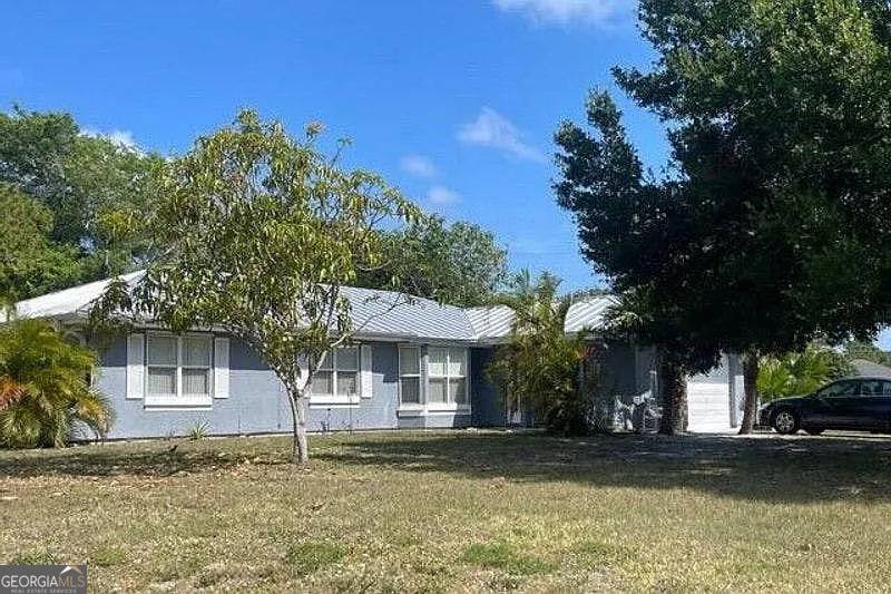 Vero Beach, FL 32962,2395 10th AVE SW