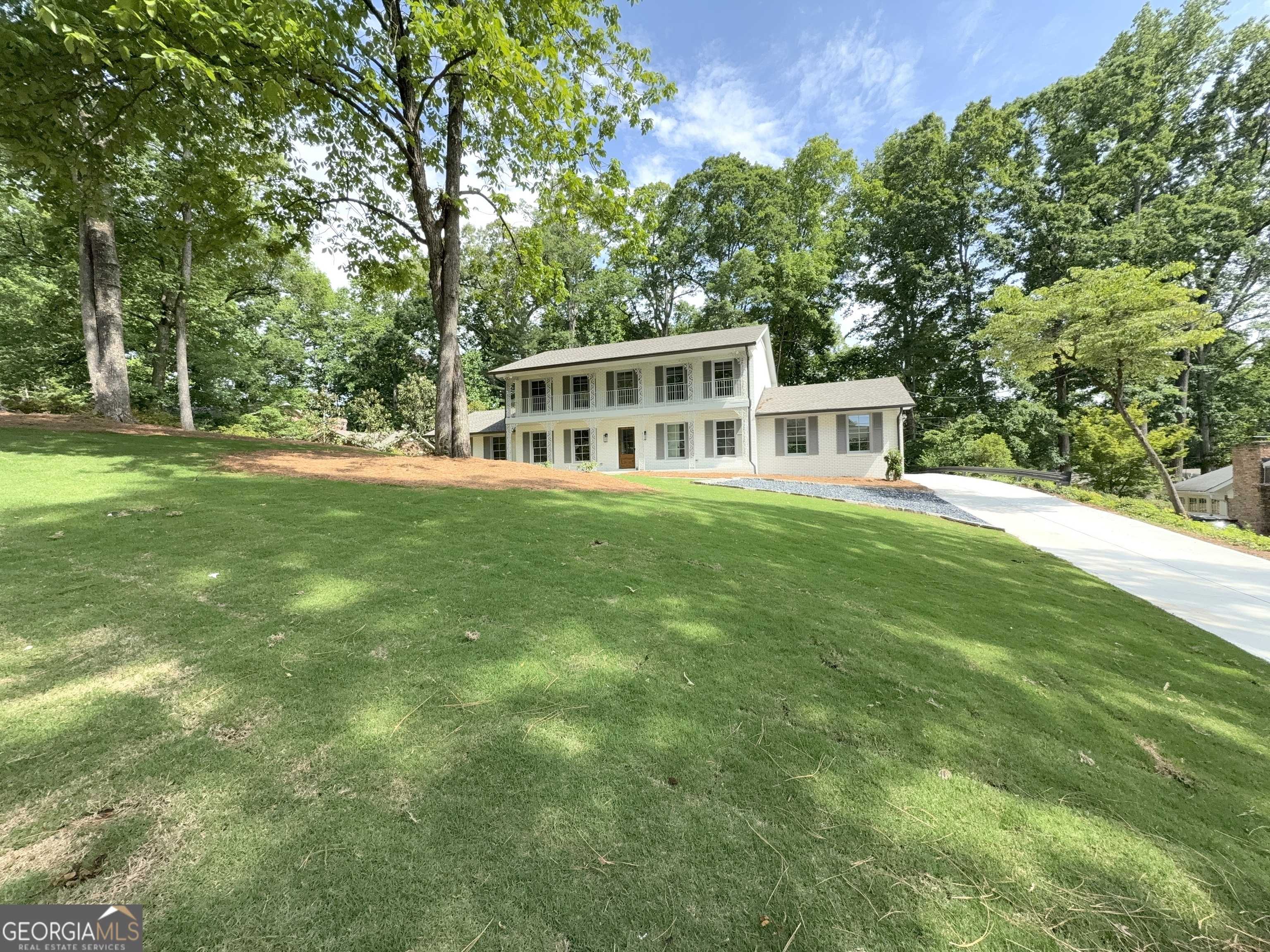 Atlanta, GA 30345,1892 Mercedes CT NE