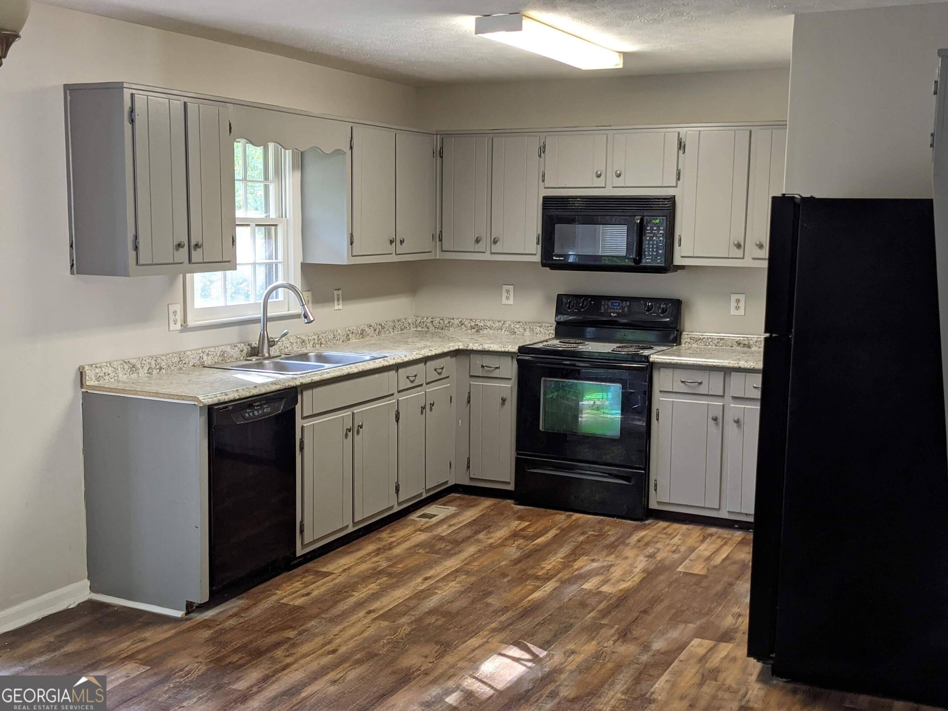 Newnan, GA 30263,135 Beverly Park CT