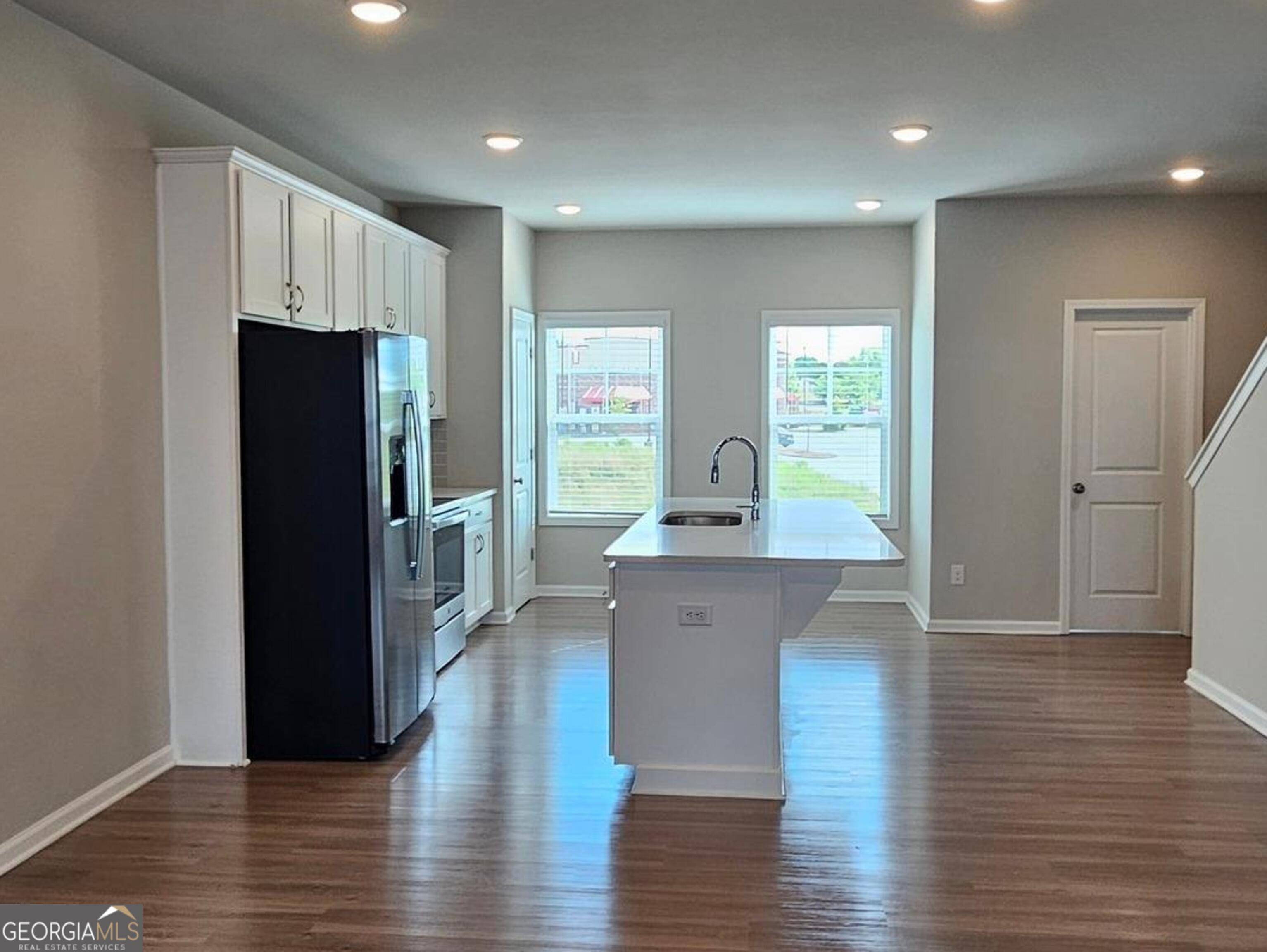 Newnan, GA 30265,54 Cobalt LN #53