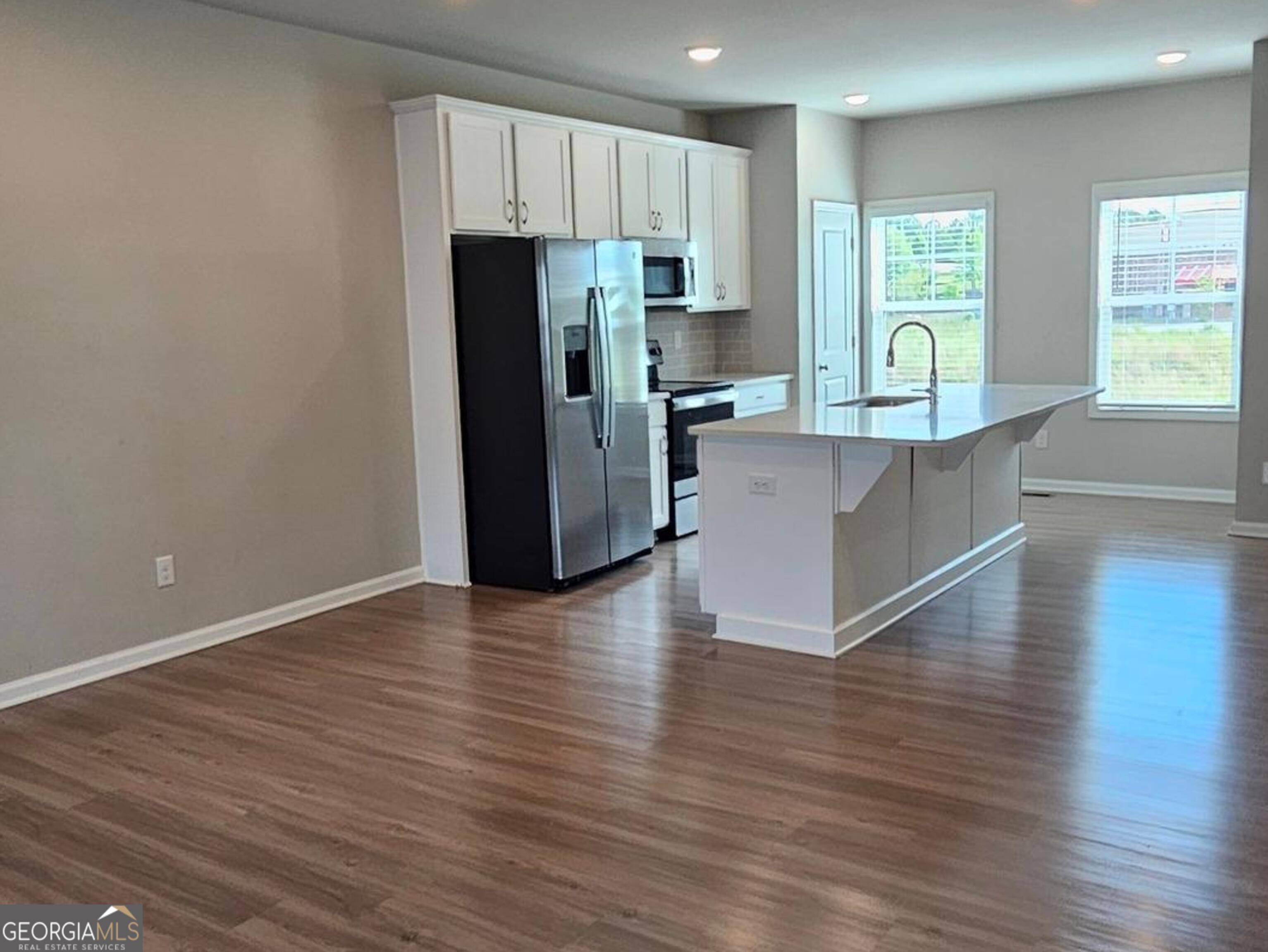 Newnan, GA 30265,54 Cobalt LN #53