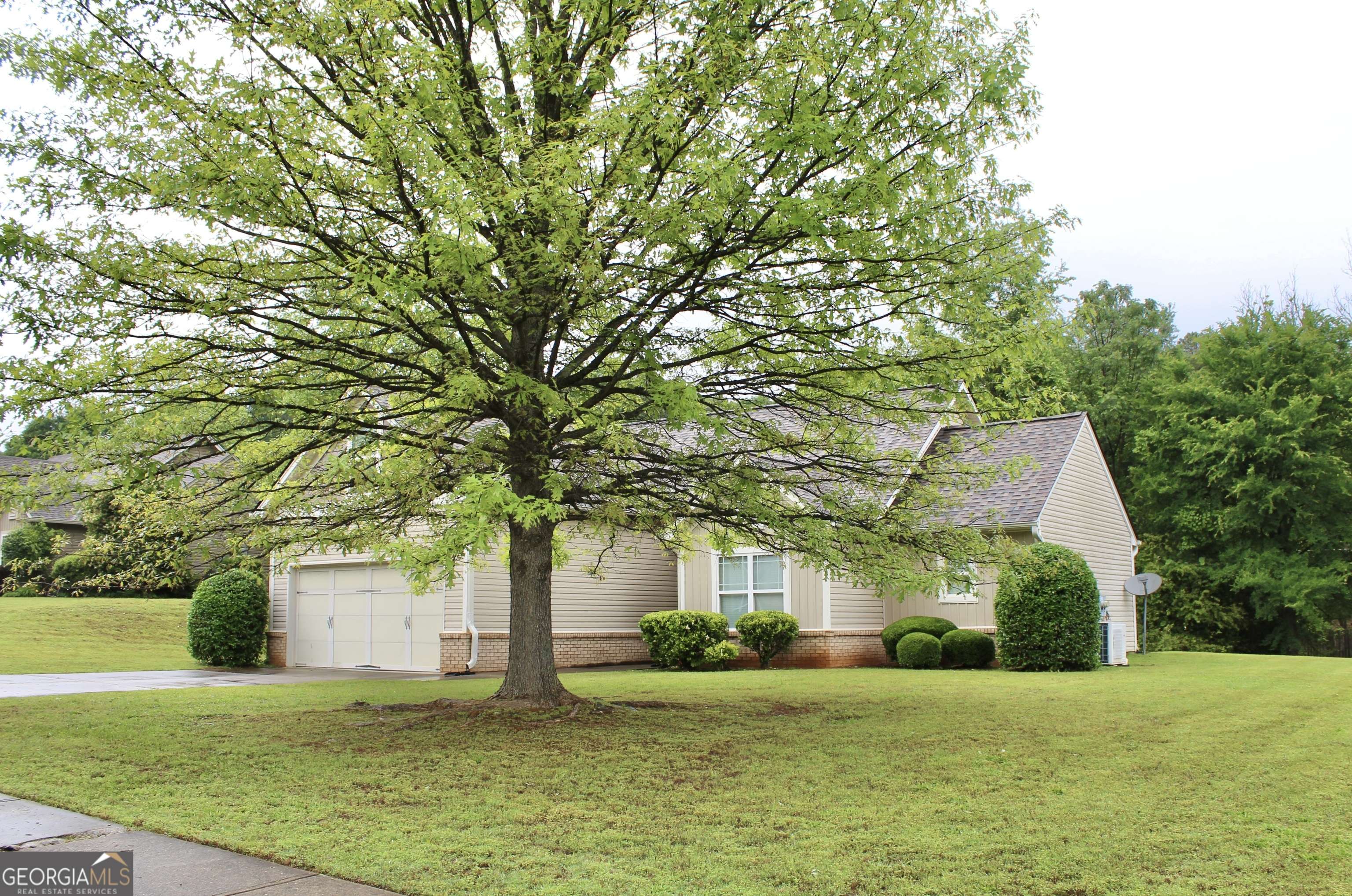 Jefferson, GA 30549,525 Fairfield DR