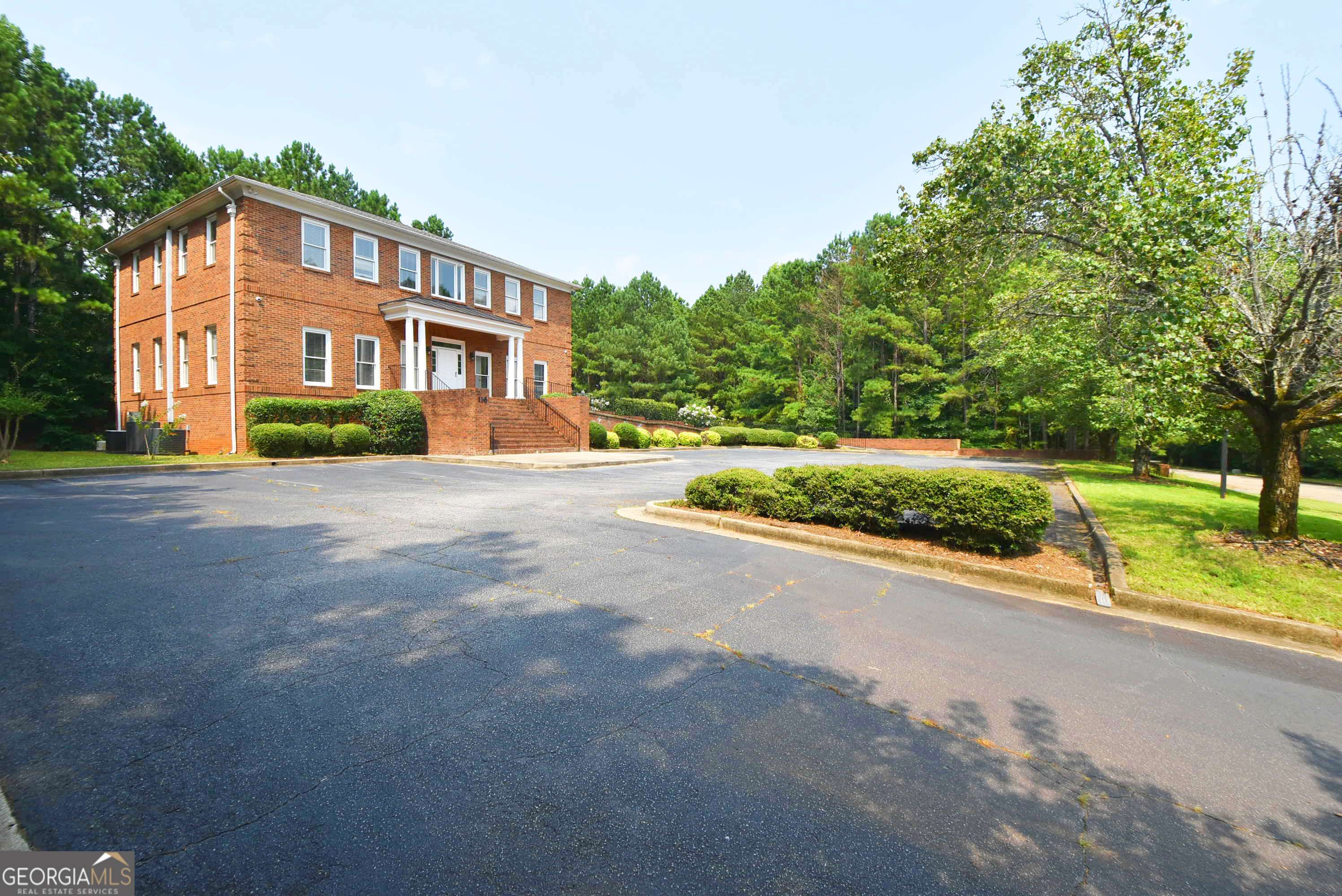 Peachtree City, GA 30269,116 Peachtree CT #SUITE B&C