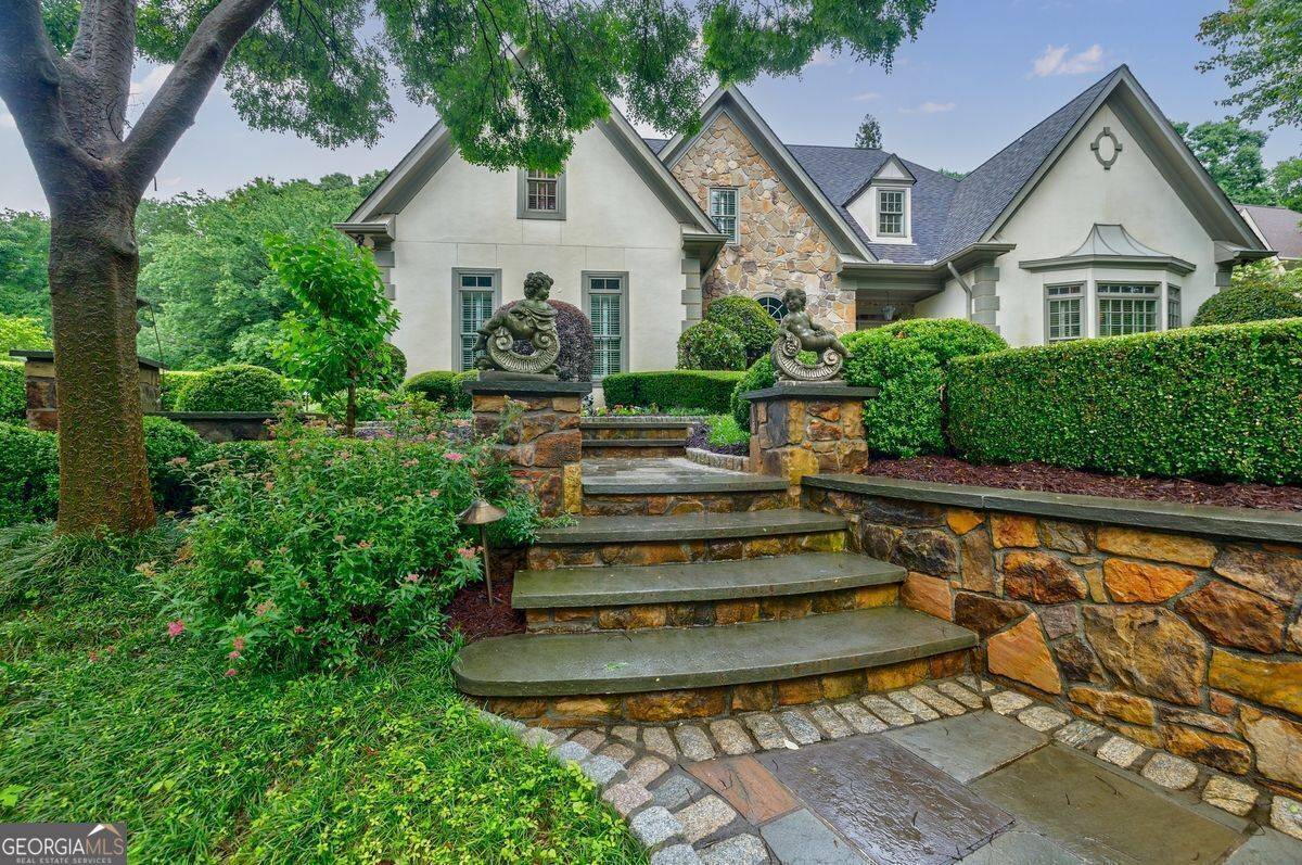 Dunwoody, GA 30338,5318 Brooke Farm DR
