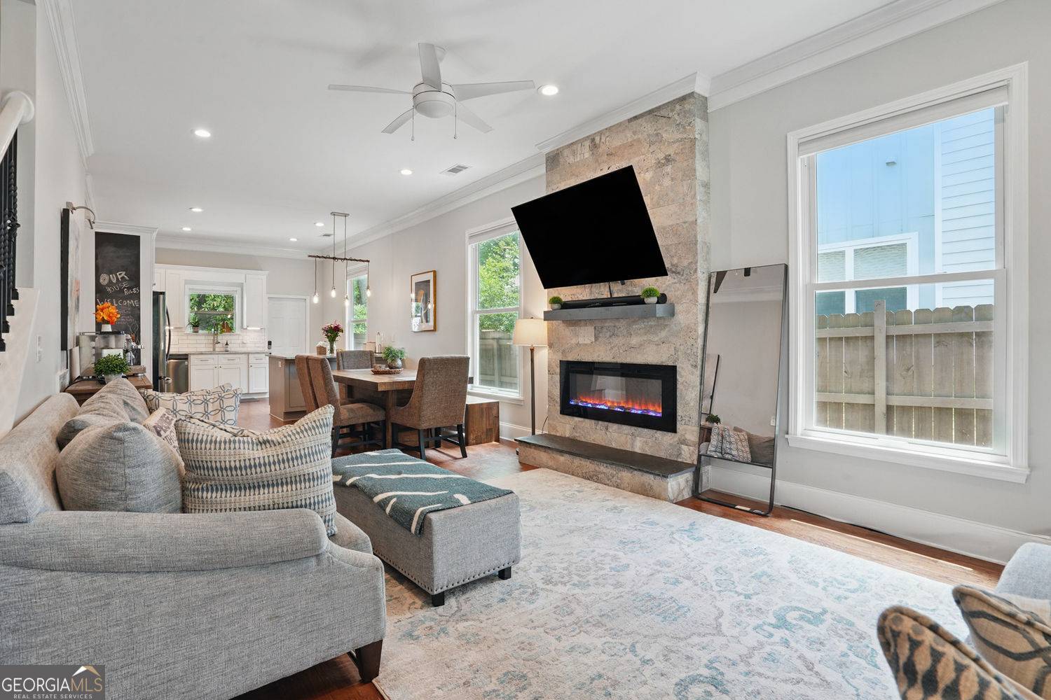 Atlanta, GA 30344,2610 Cheney ST