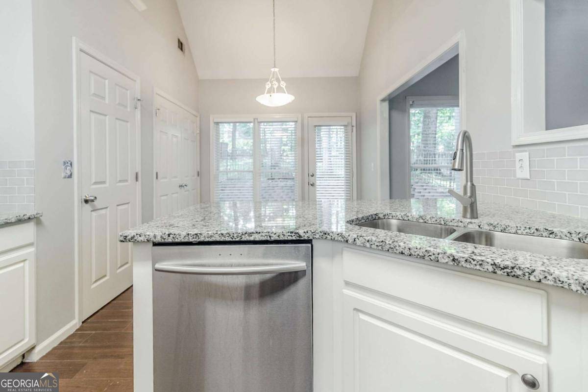 Sugar Hill, GA 30518,5335 Lexington View PL