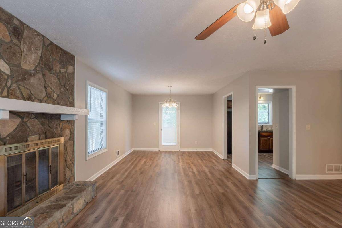 Kennesaw, GA 30152,6015 Sumit CT NW