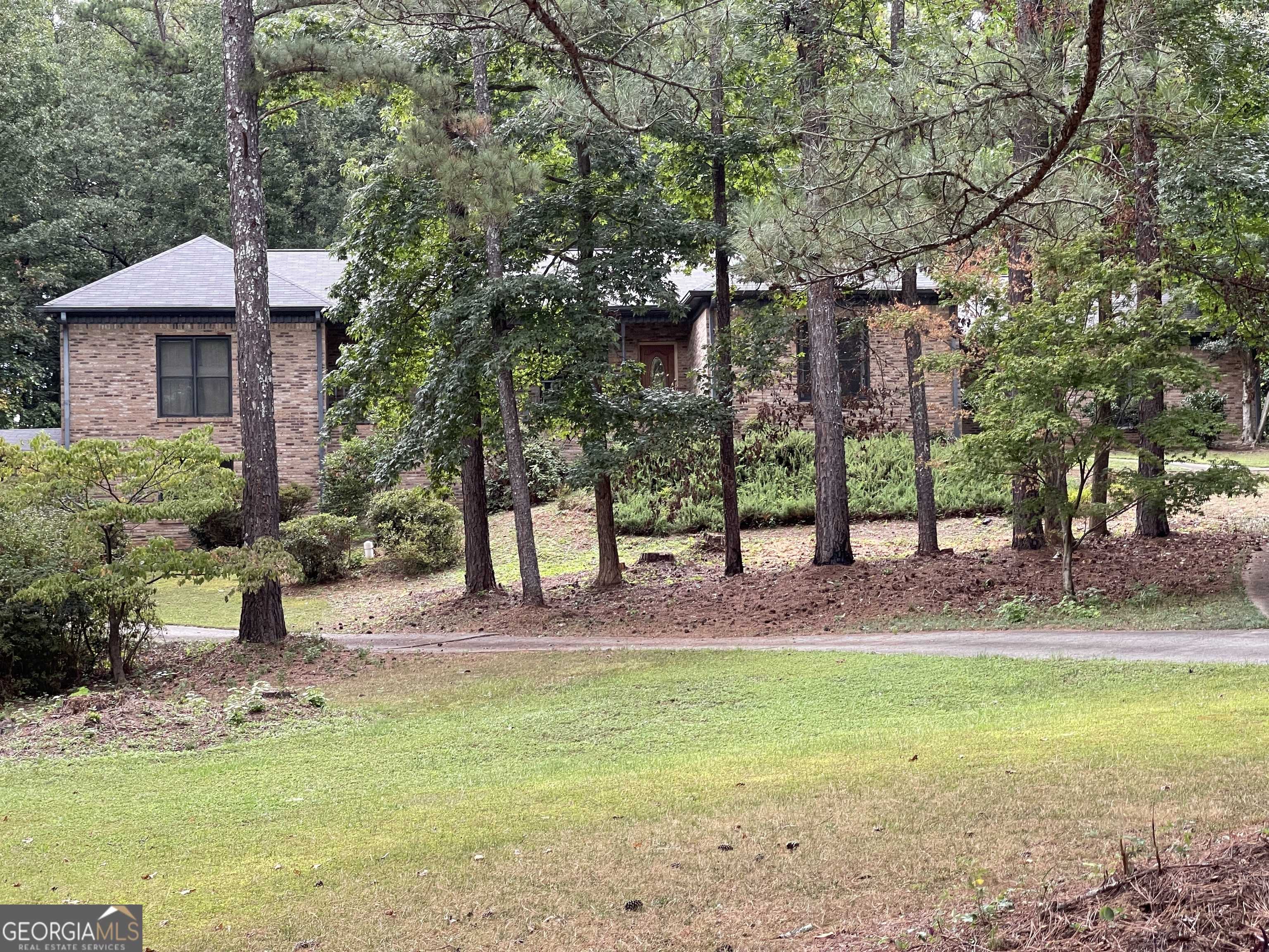 Lawrenceville, GA 30043,1935 Lamp Post LN