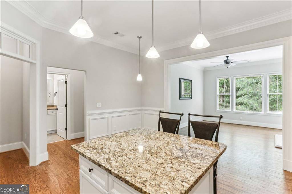 Dunwoody, GA 30346,11 Perimeter CTR E #1402