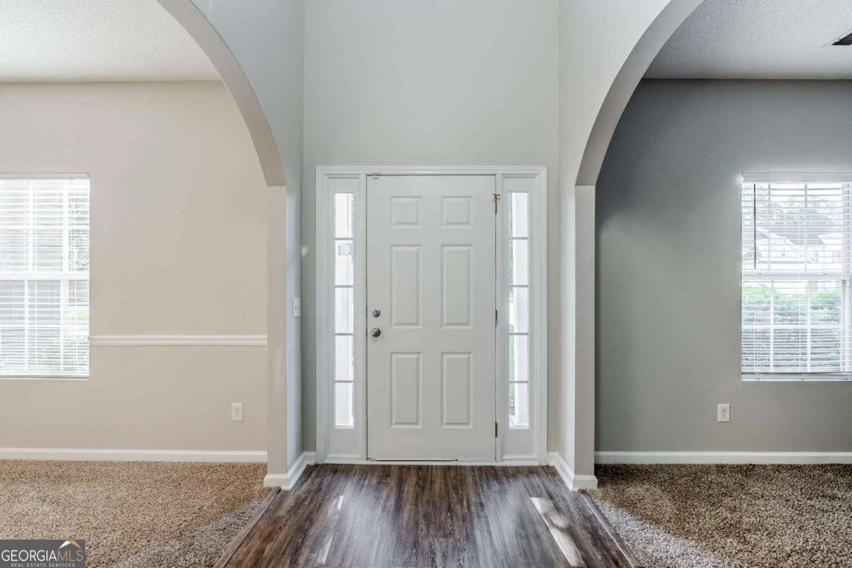 Riverdale, GA 30296,6285 Polar Fox CT