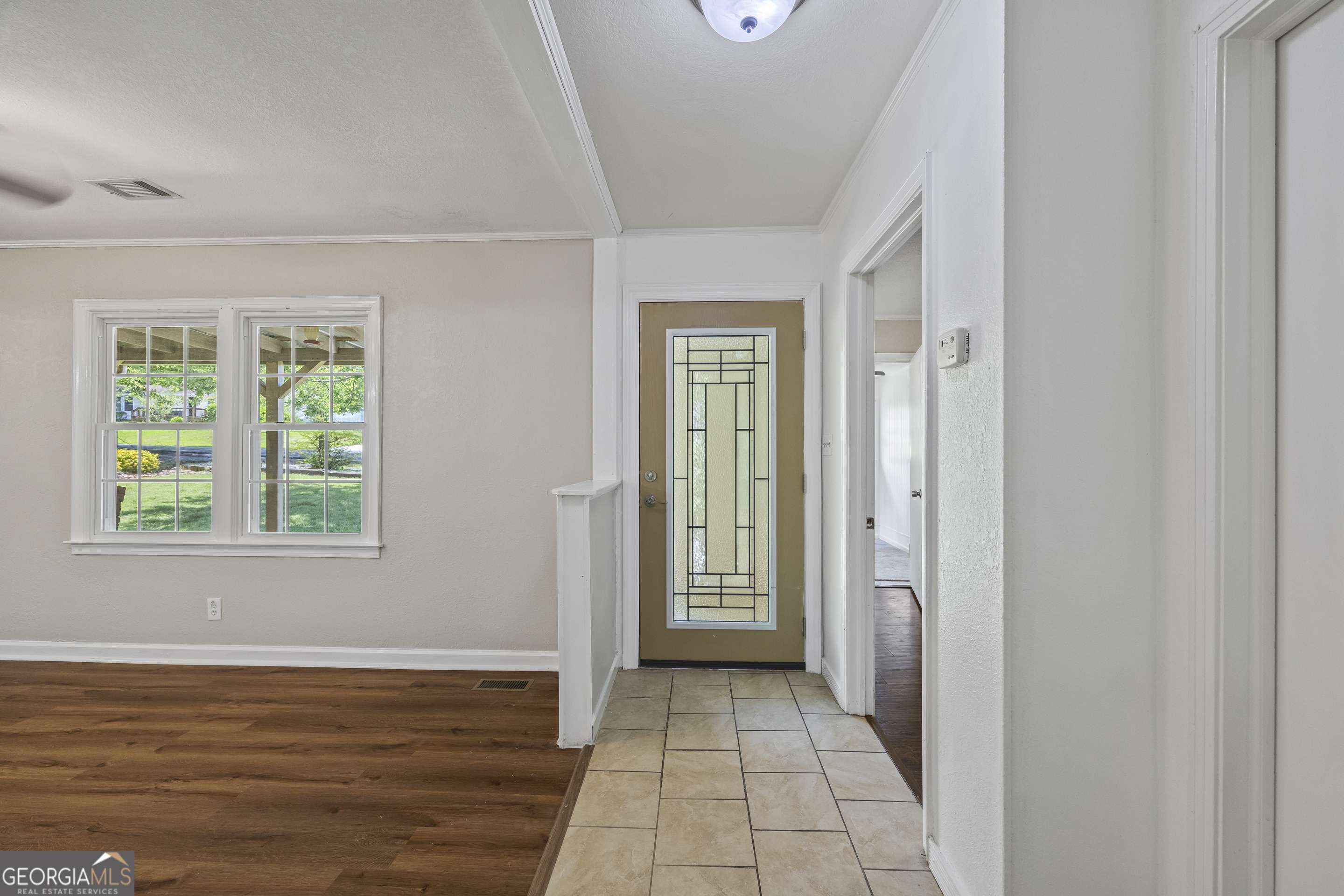 Hartwell, GA 30643,205 Lakeview CIR