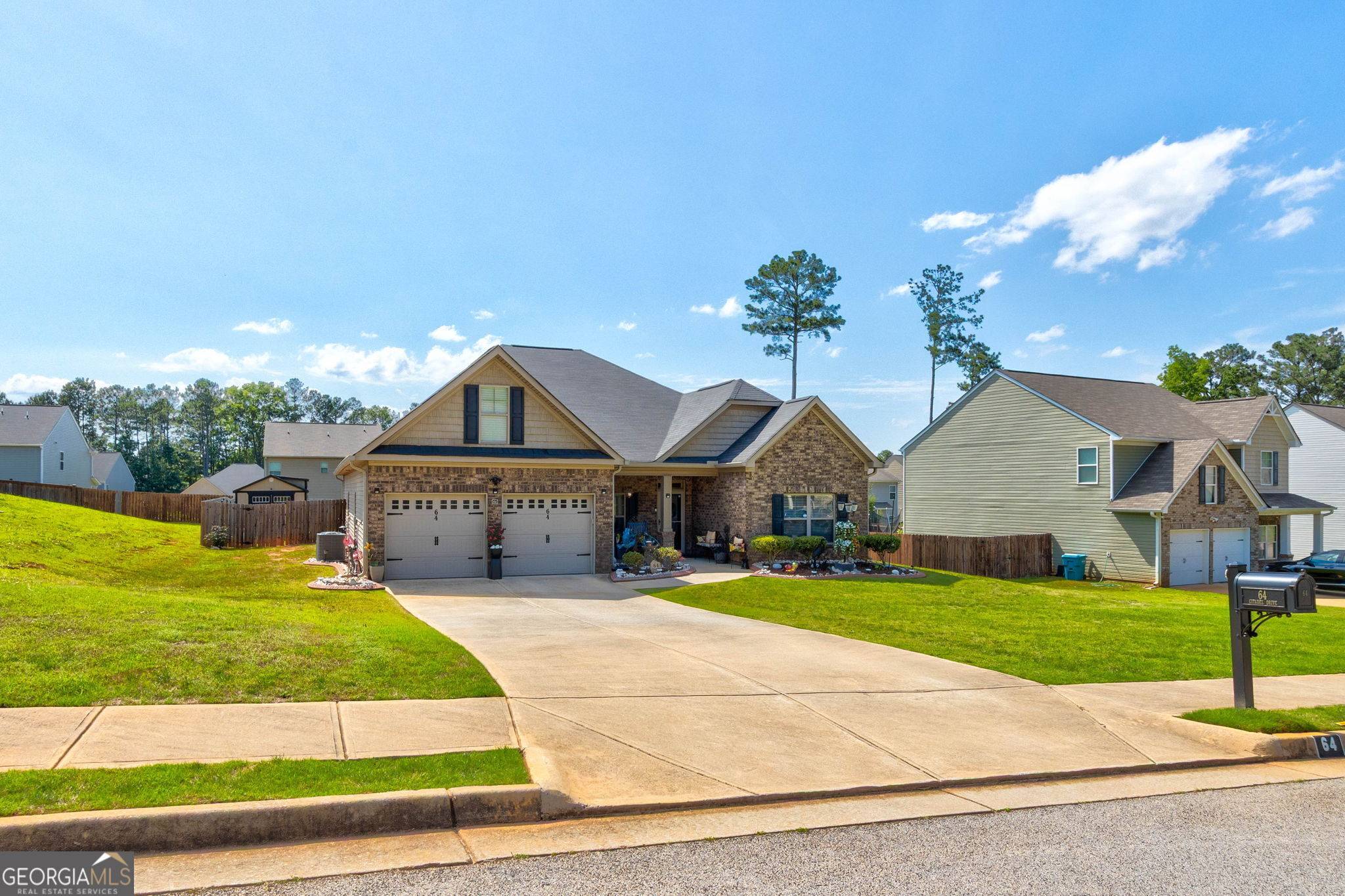 Hampton, GA 30228,64 Citadel DR