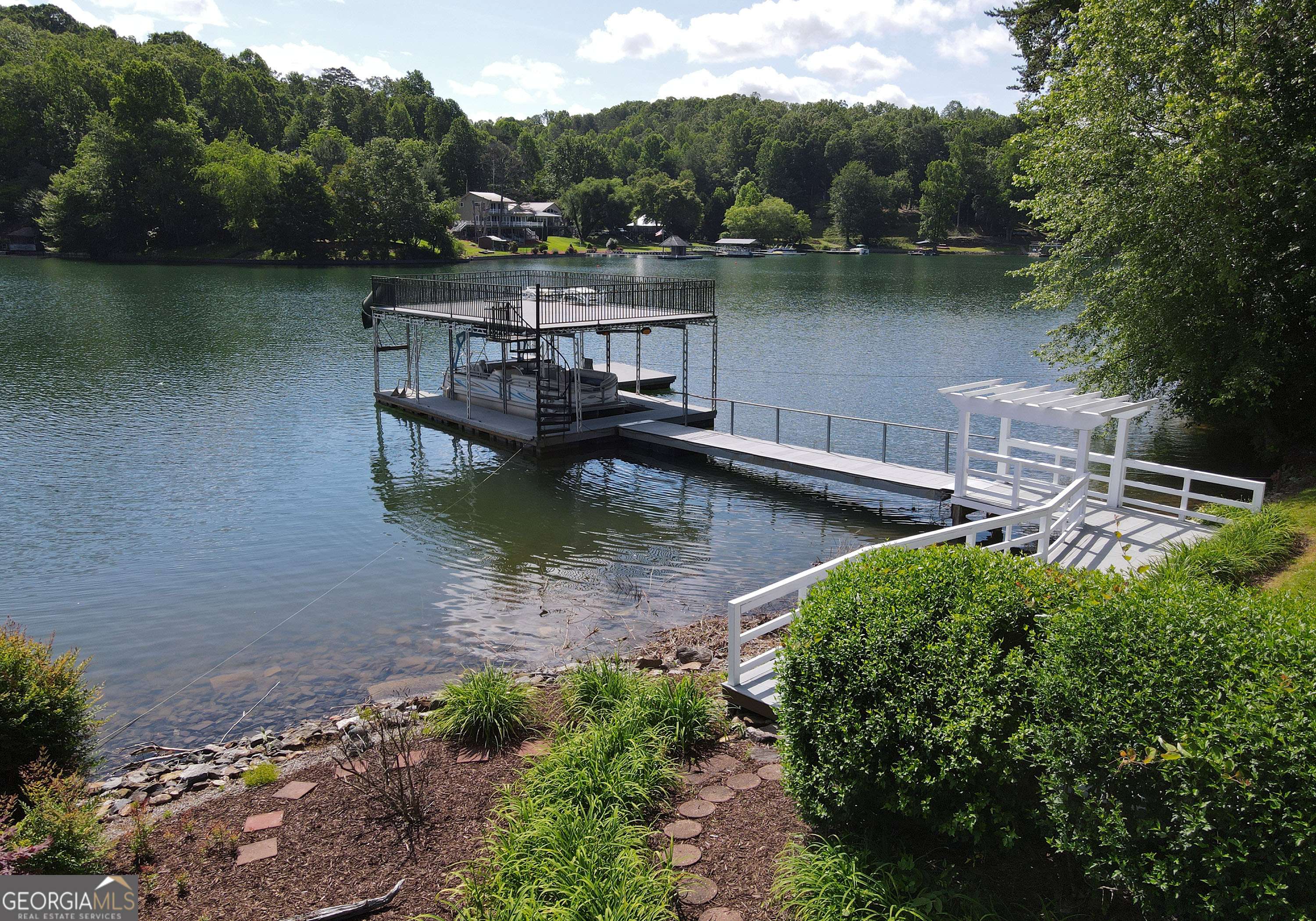 Hayesville, NC 28904,327 Chatuge Village CIR