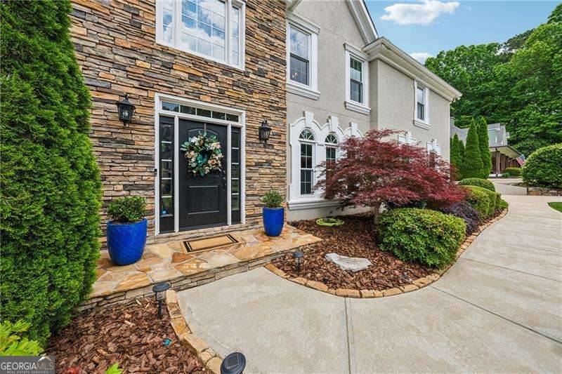 Canton, GA 30114,641 Lake Overlook DR
