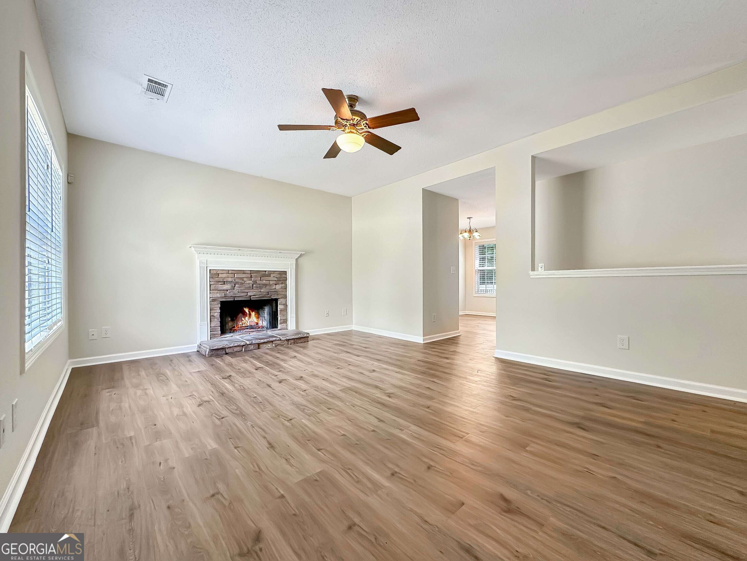 Newnan, GA 30263,80 Corn Crib DR