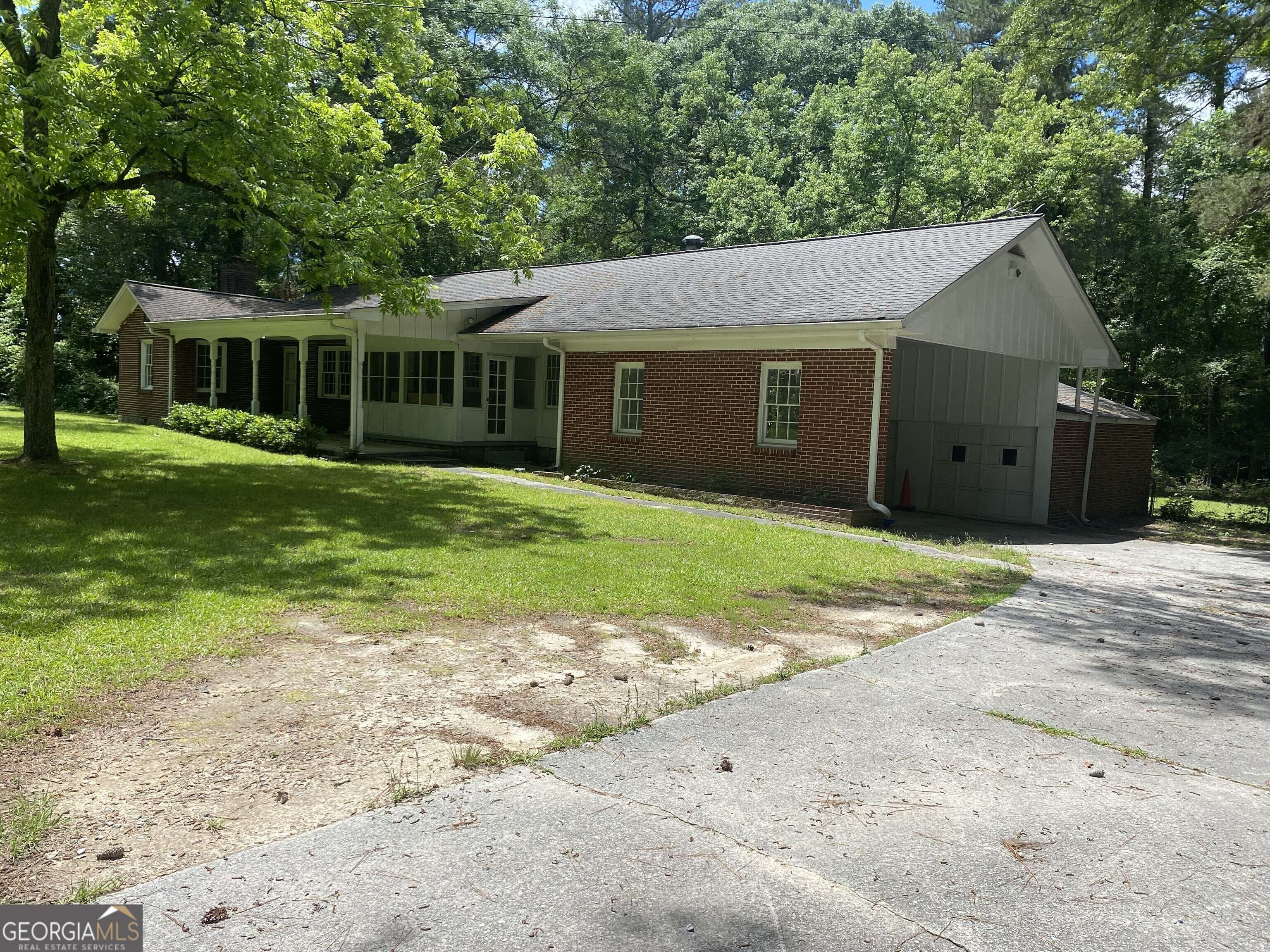 Conyers, GA 30012,2934 Union Grove RD