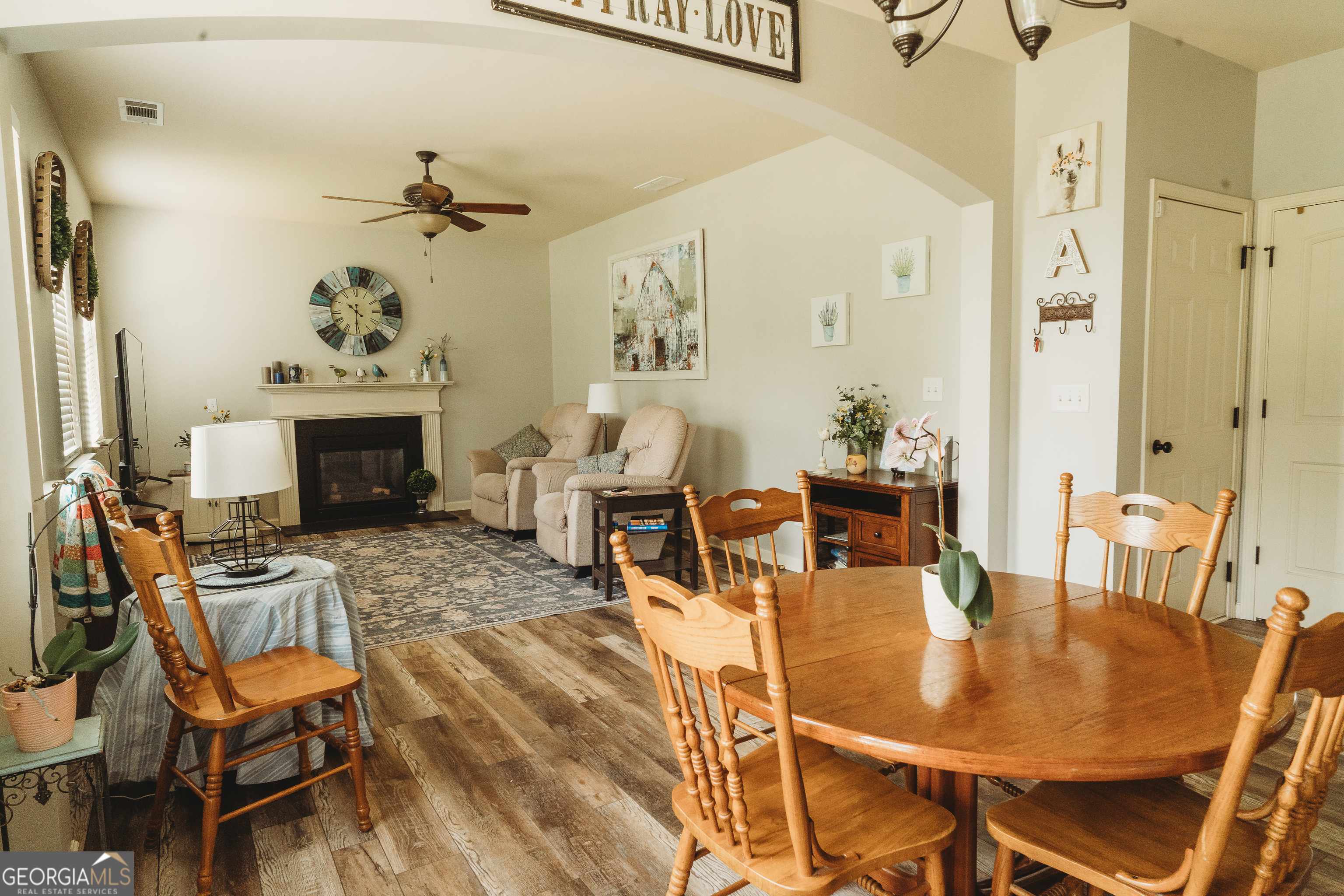 Acworth, GA 30102,258 Creek View LN