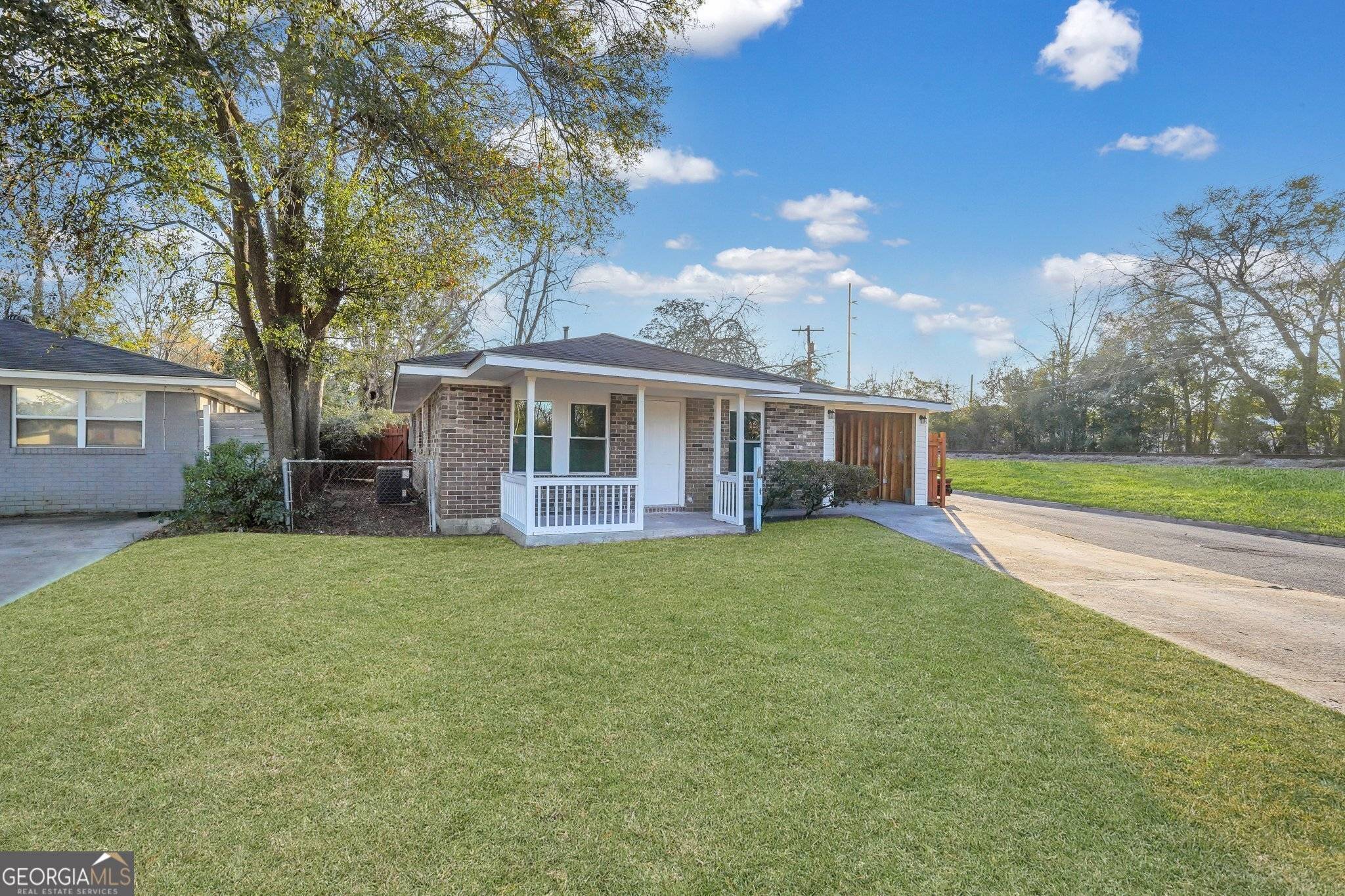 Savannah, GA 31401,601 E 31st ST