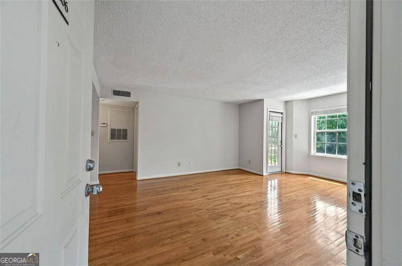 Atlanta, GA 30342,4106 CHASTAIN PARK CT NE
