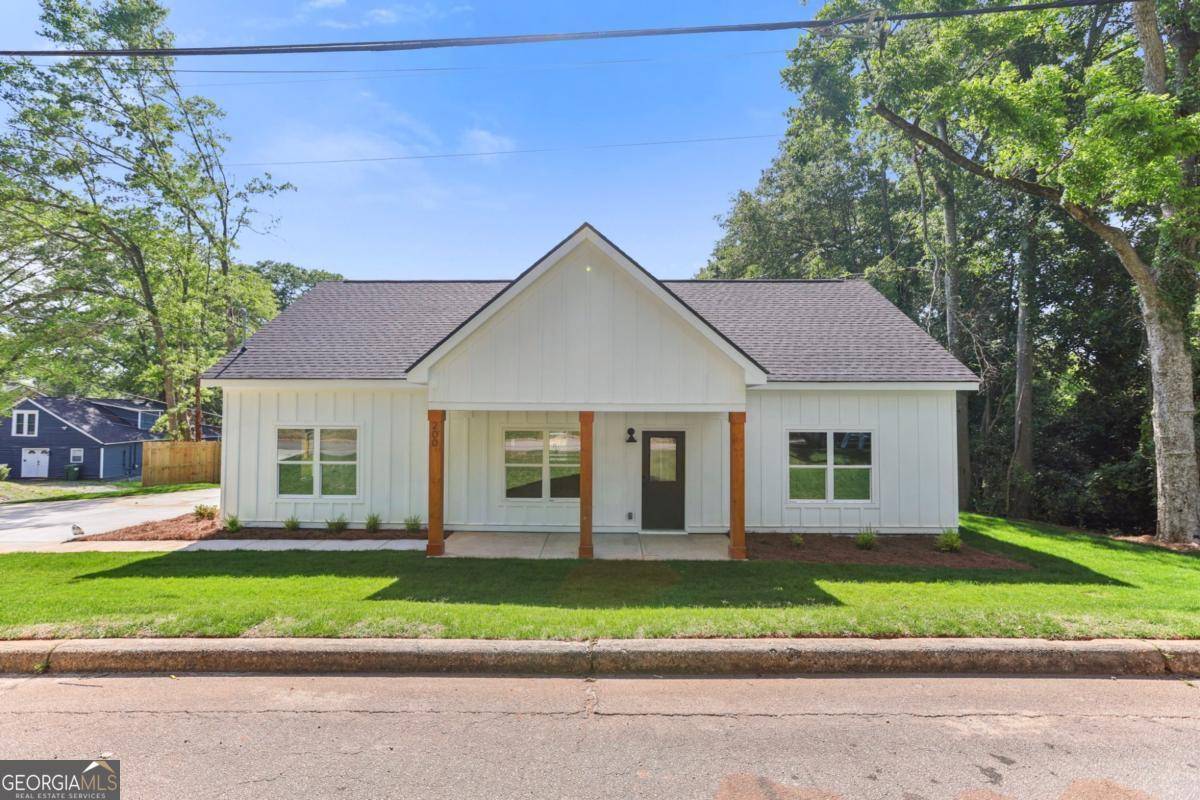 Hogansville, GA 30230,200 Church ST