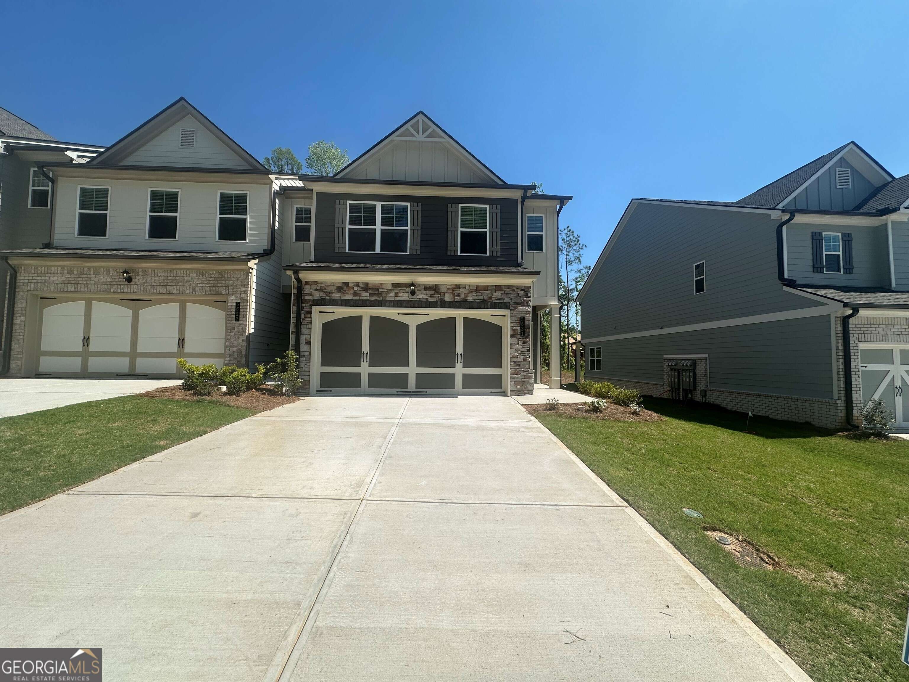 Flowery Branch, GA 30542,5605 Overview DR #115