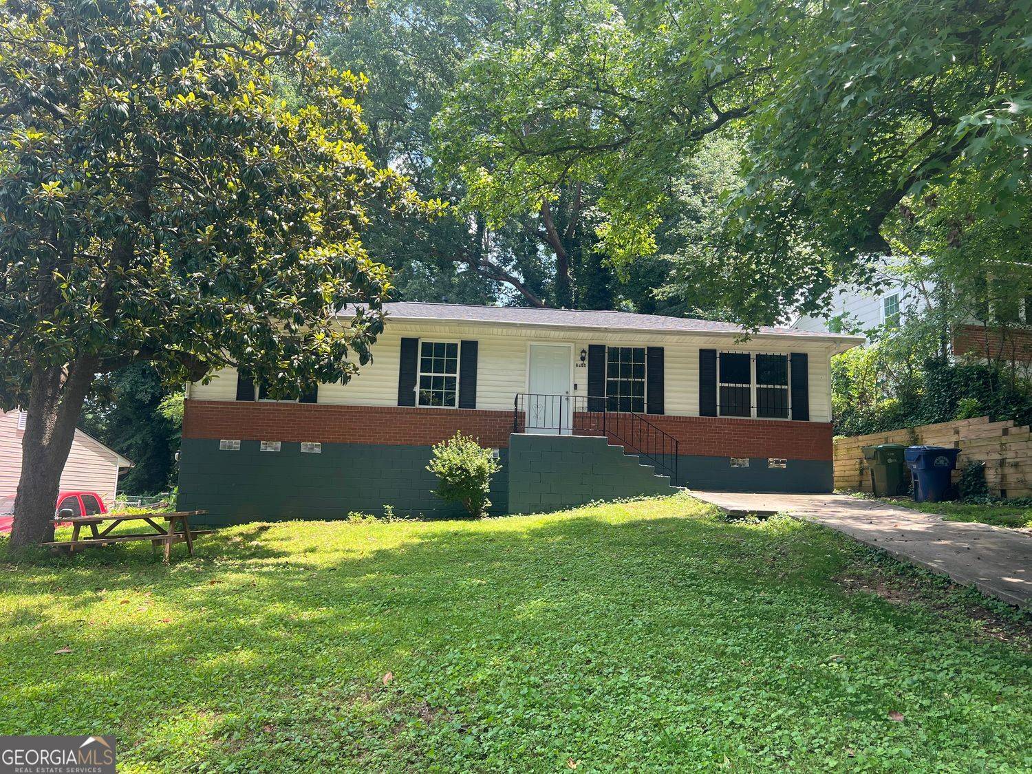 Atlanta, GA 30354,3086 Lone Oak AVE SW