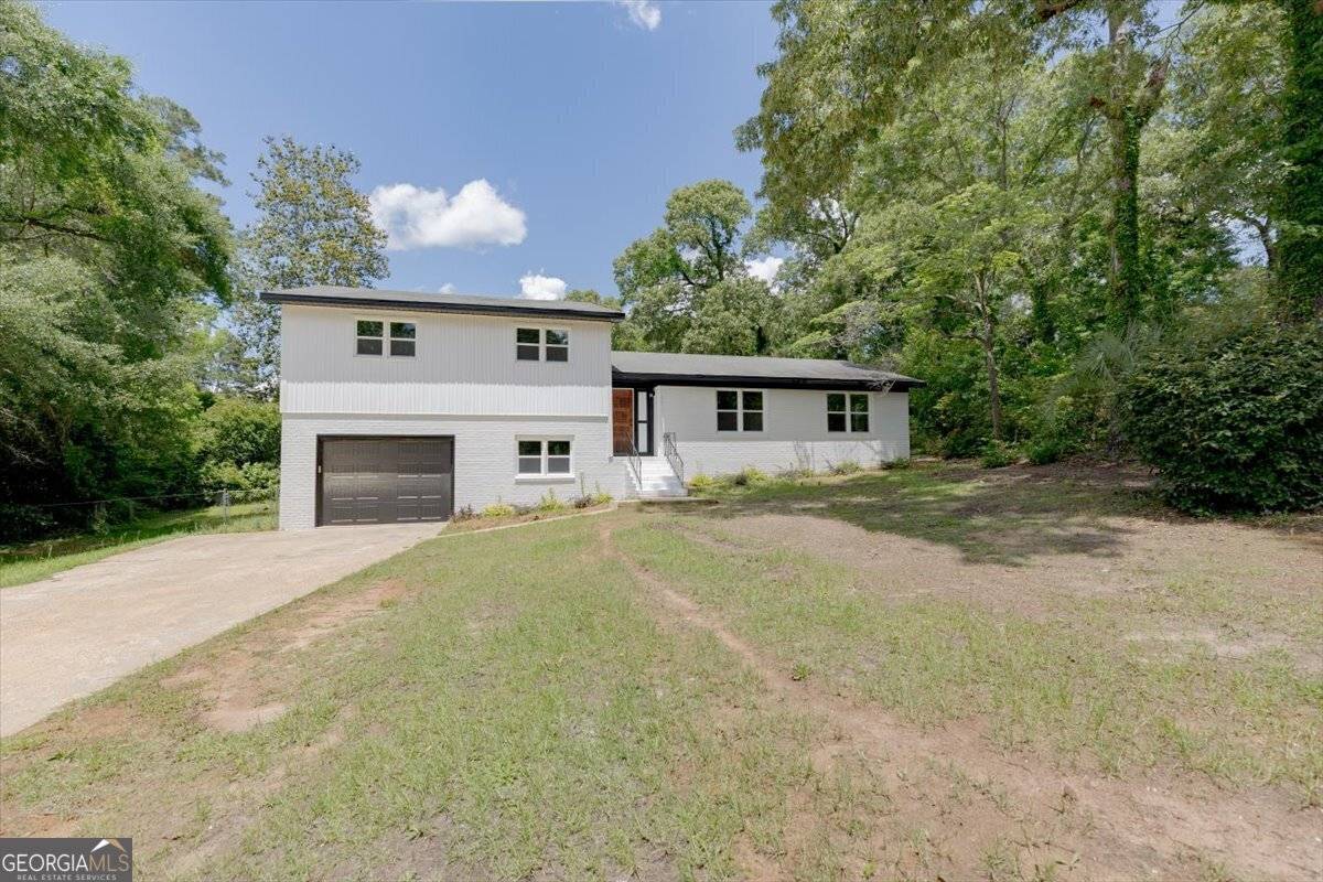 Warner Robins, GA 31088,216 Randall DR