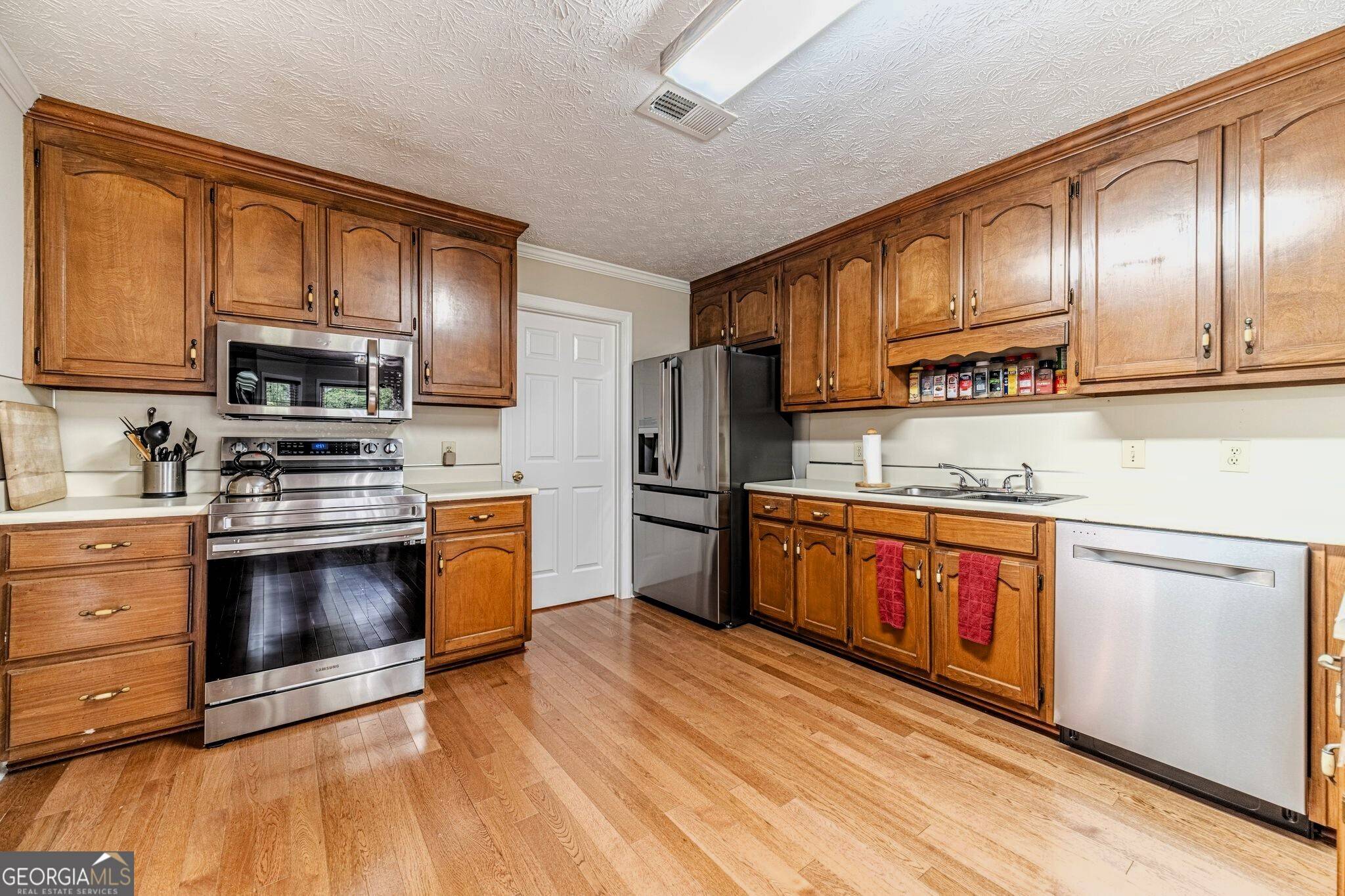 Lawrenceville, GA 30045,1419 Gates Mill WALK