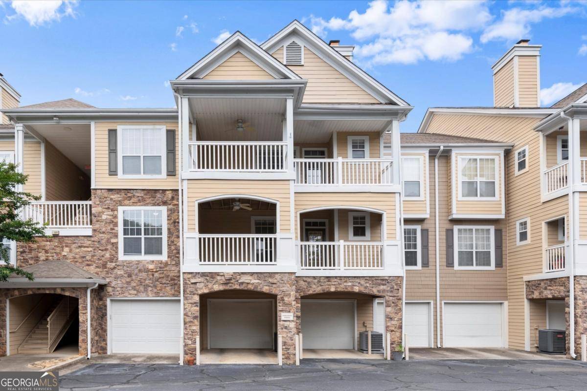 Alpharetta, GA 30004,426 Pembrooke CIR #426