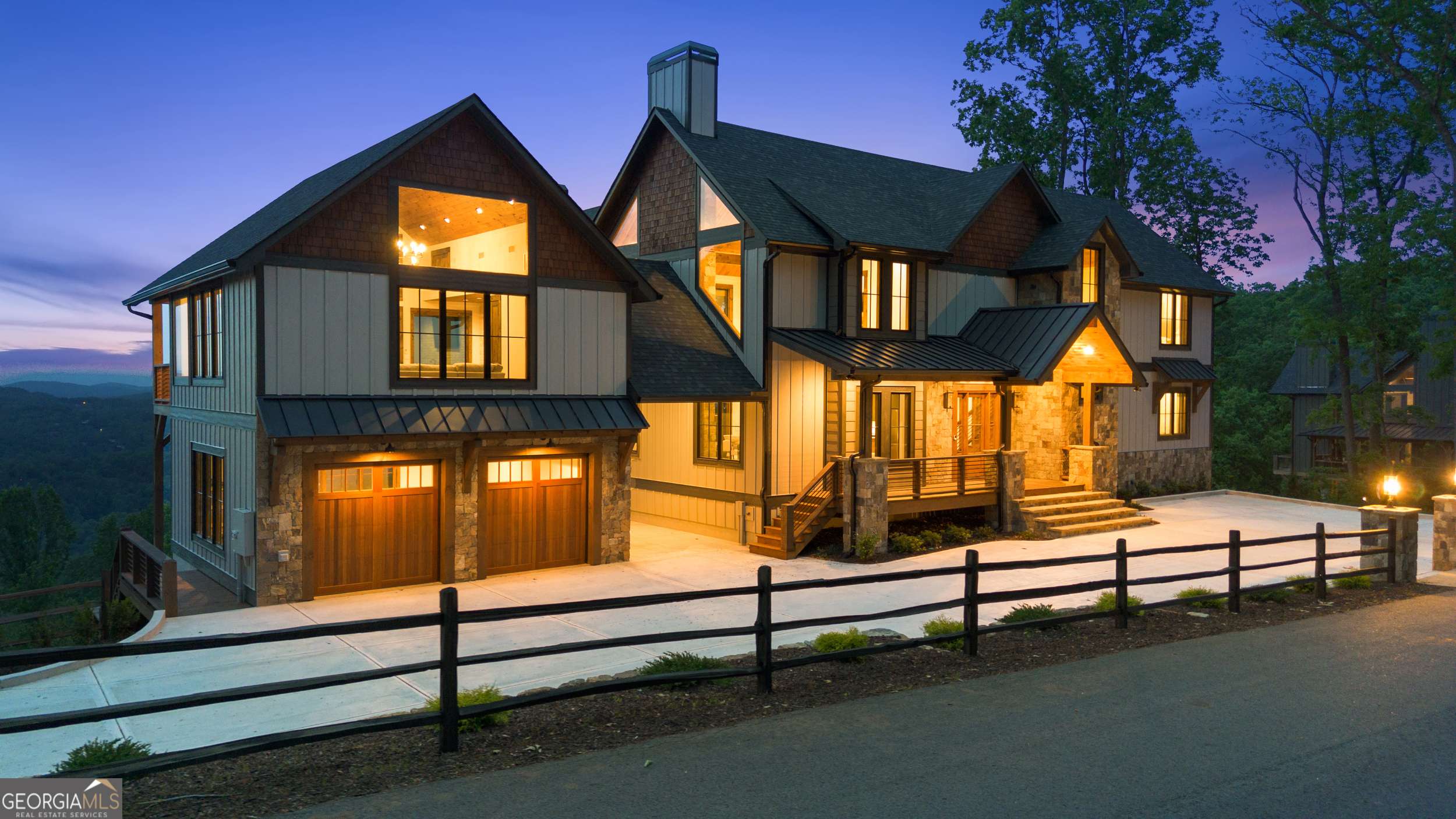 Blue Ridge, GA 30513,726 Overlook DR