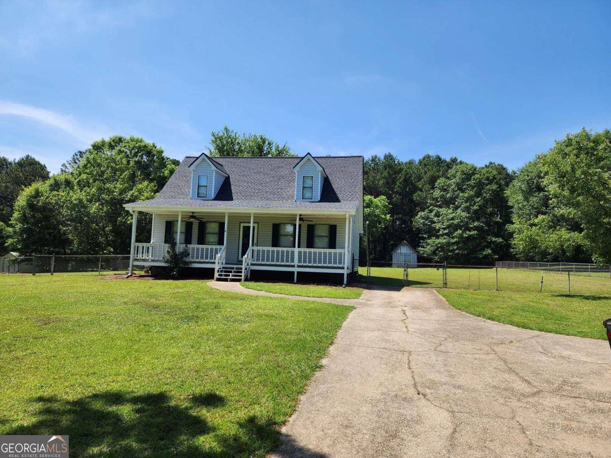 Monroe, GA 30656,520 John Deere RD