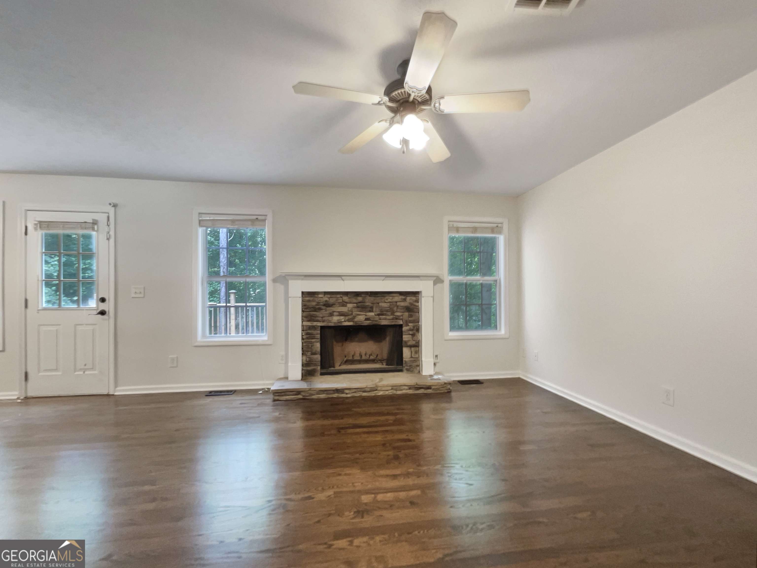 Acworth, GA 30101,6001 Deer Springs LN NW