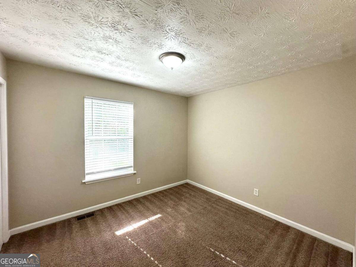 Union City, GA 30291,5405 Lakeside DR