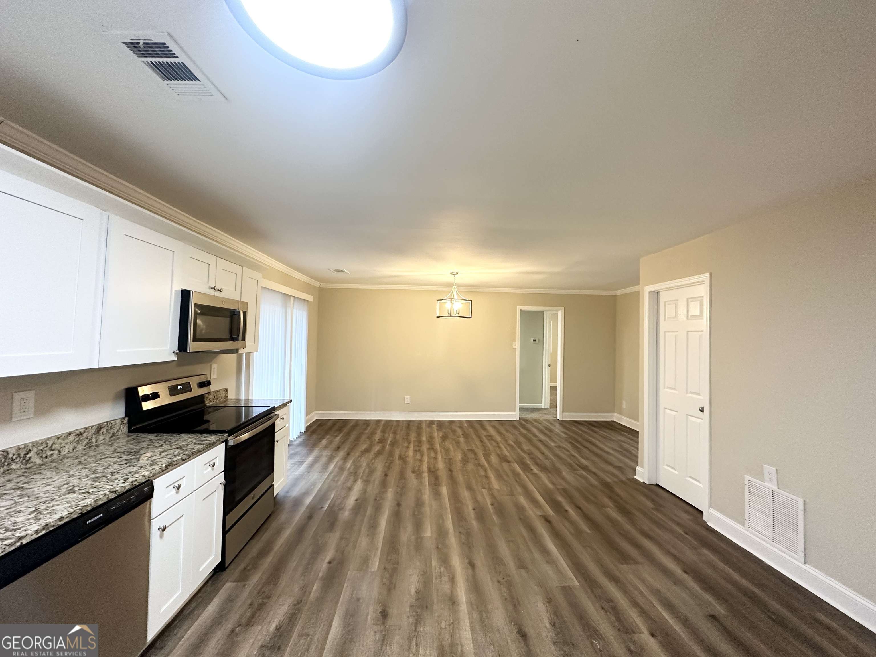 Atlanta, GA 30331,310 Flagstone DR SW