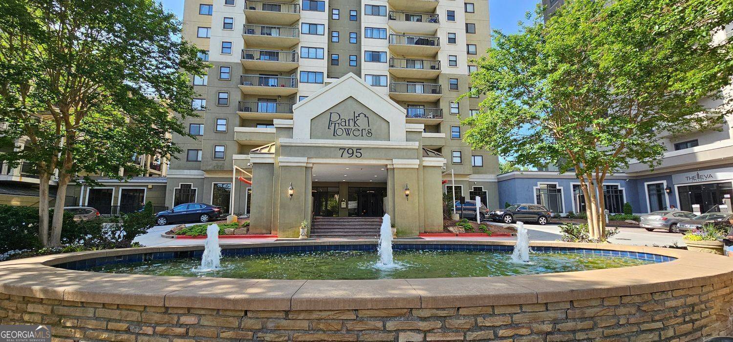 Atlanta, GA 30328,795 Hammond Drive DR #608