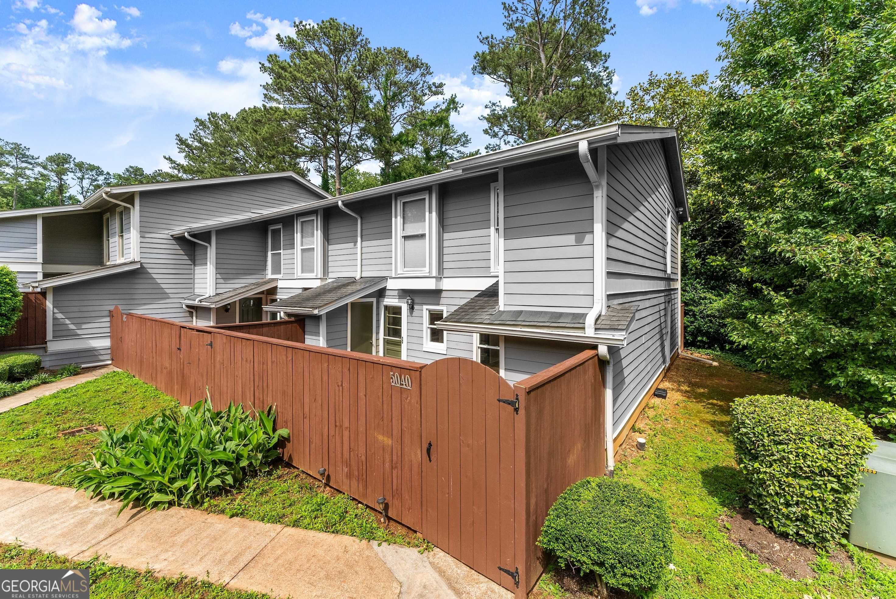 Marietta, GA 30068,5040 Meadow Lane NE
