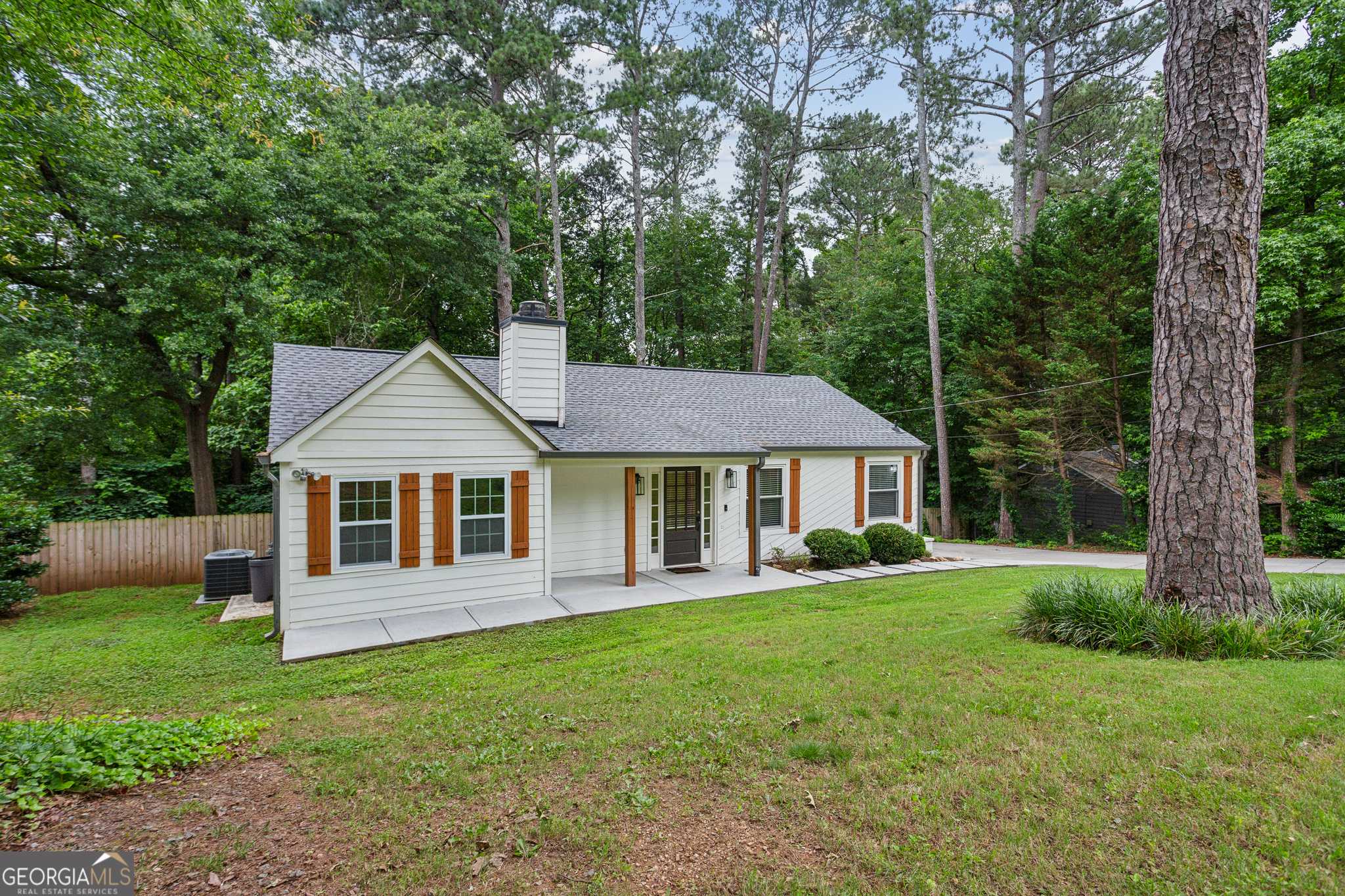 Woodstock, GA 30188,232 Apple Branch DR