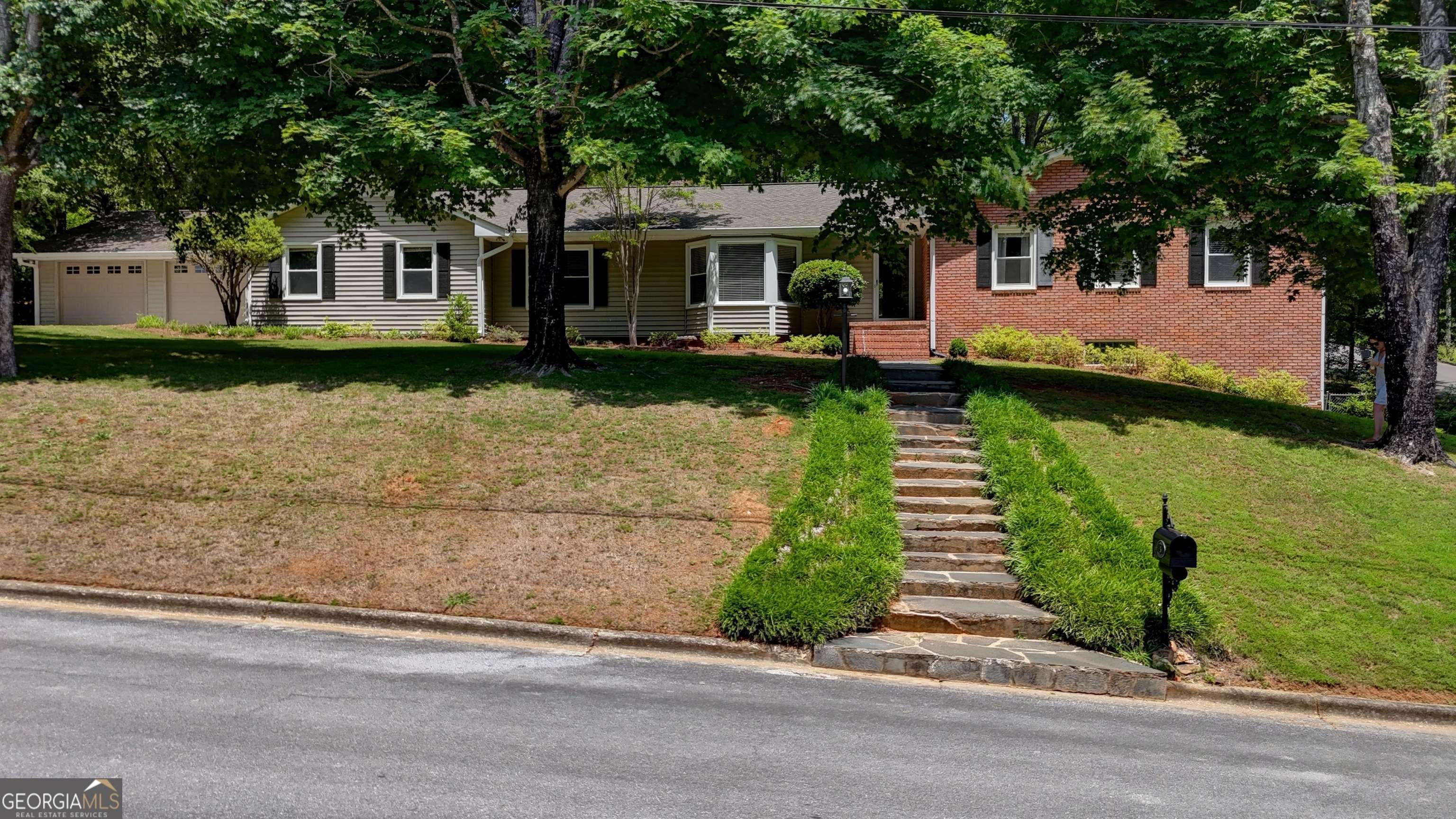 Rome, GA 30161,5 Hillcroft DR NE