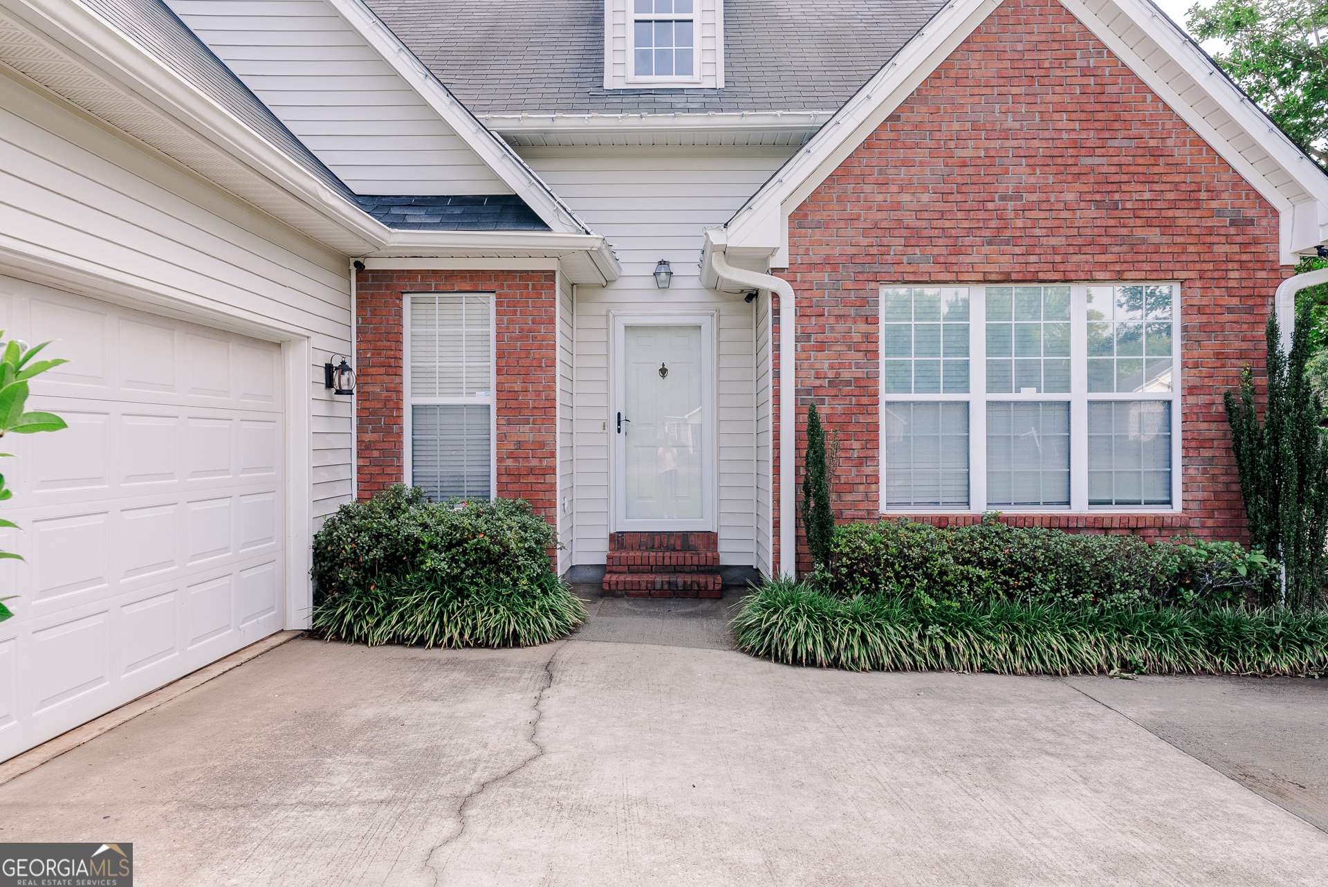 Perry, GA 31069,125 Lake Lillian DR