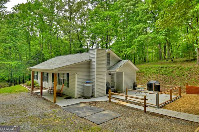 Ellijay, GA 30540,151 Padget LN