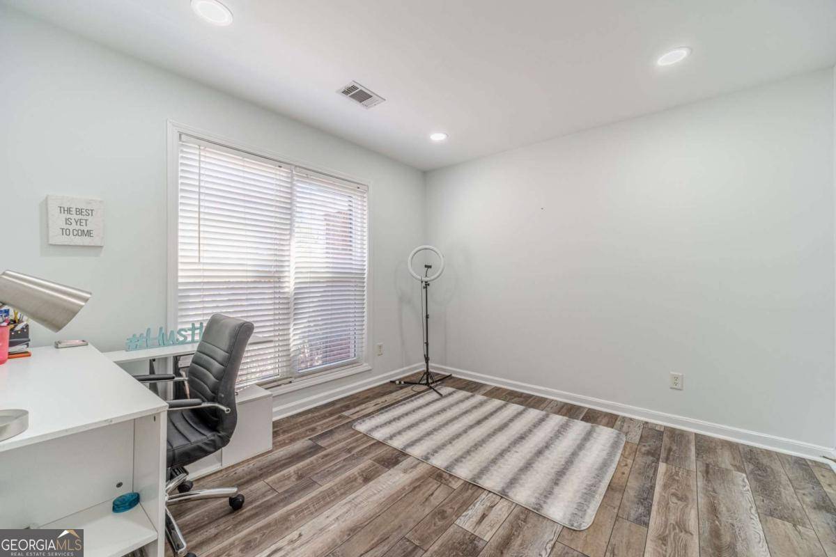 Flowery Branch, GA 30542,6242 Huckleberry RDG