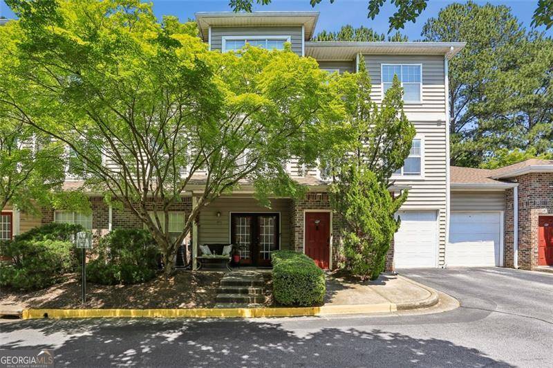 Atlanta, GA 30324,2700 Pine Tree RD #3006