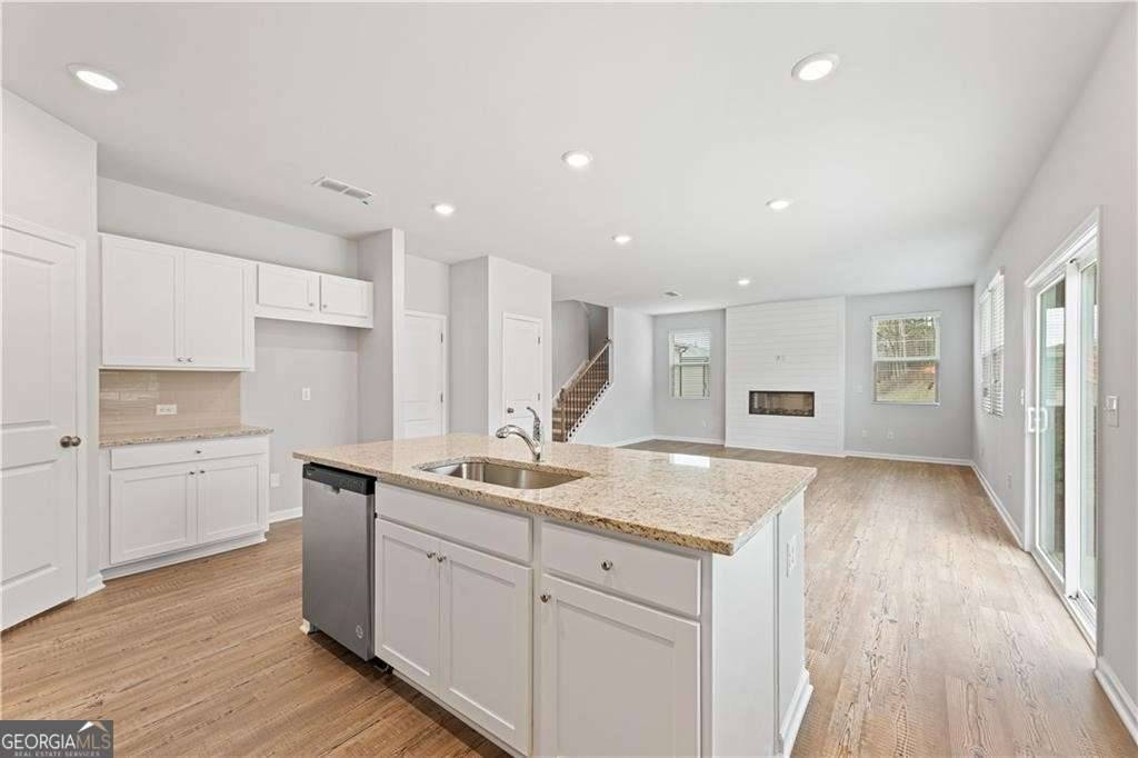 Lithonia, GA 30058,7193 Brushwood Bend