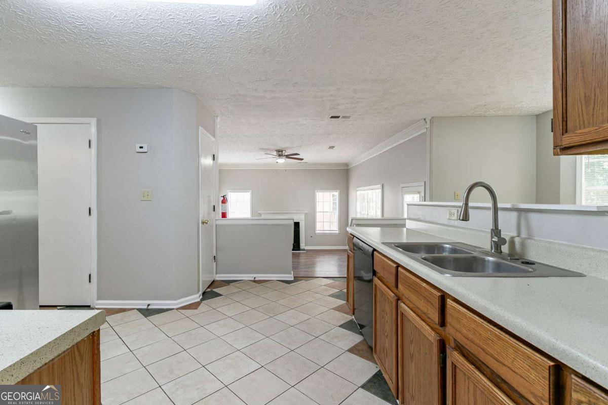 Ellenwood, GA 30294,3470 River Mill LN